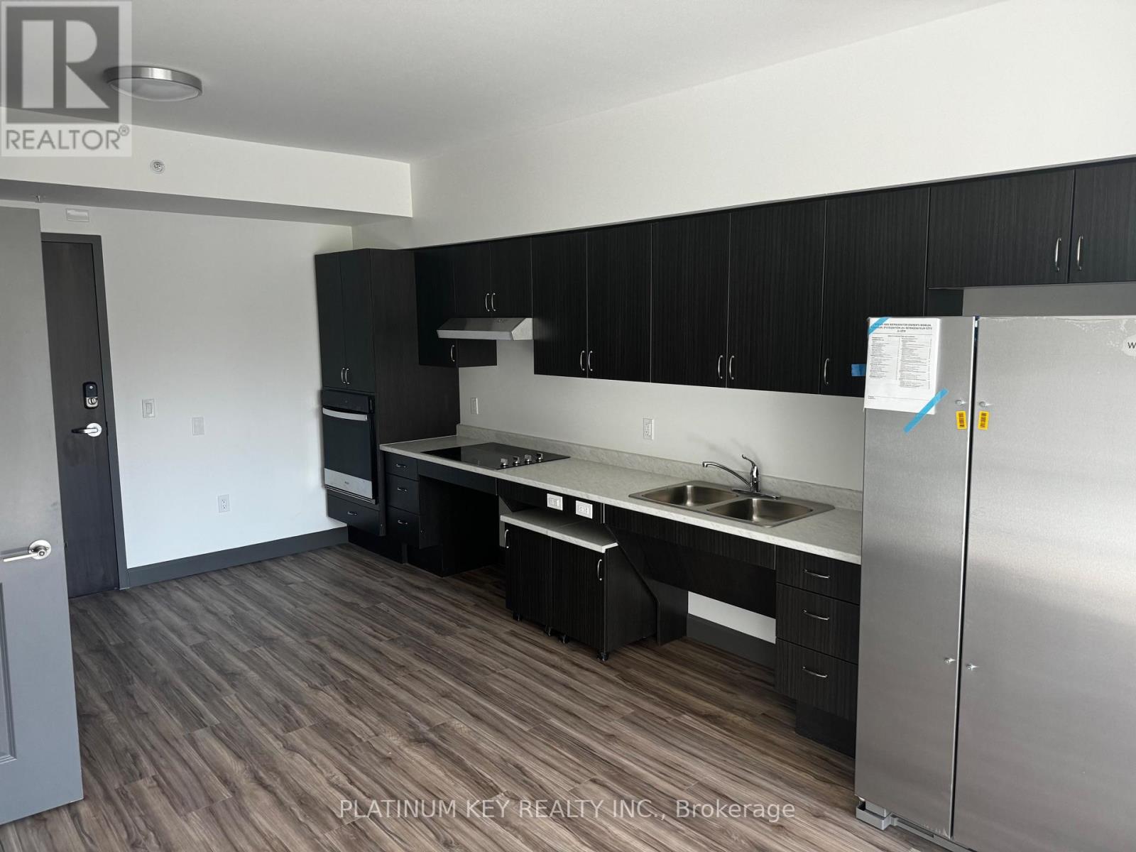 207 - 22645 Adelaide Road, Strathroy-Caradoc, Ontario  N0L 1W0 - Photo 2 - X13007160