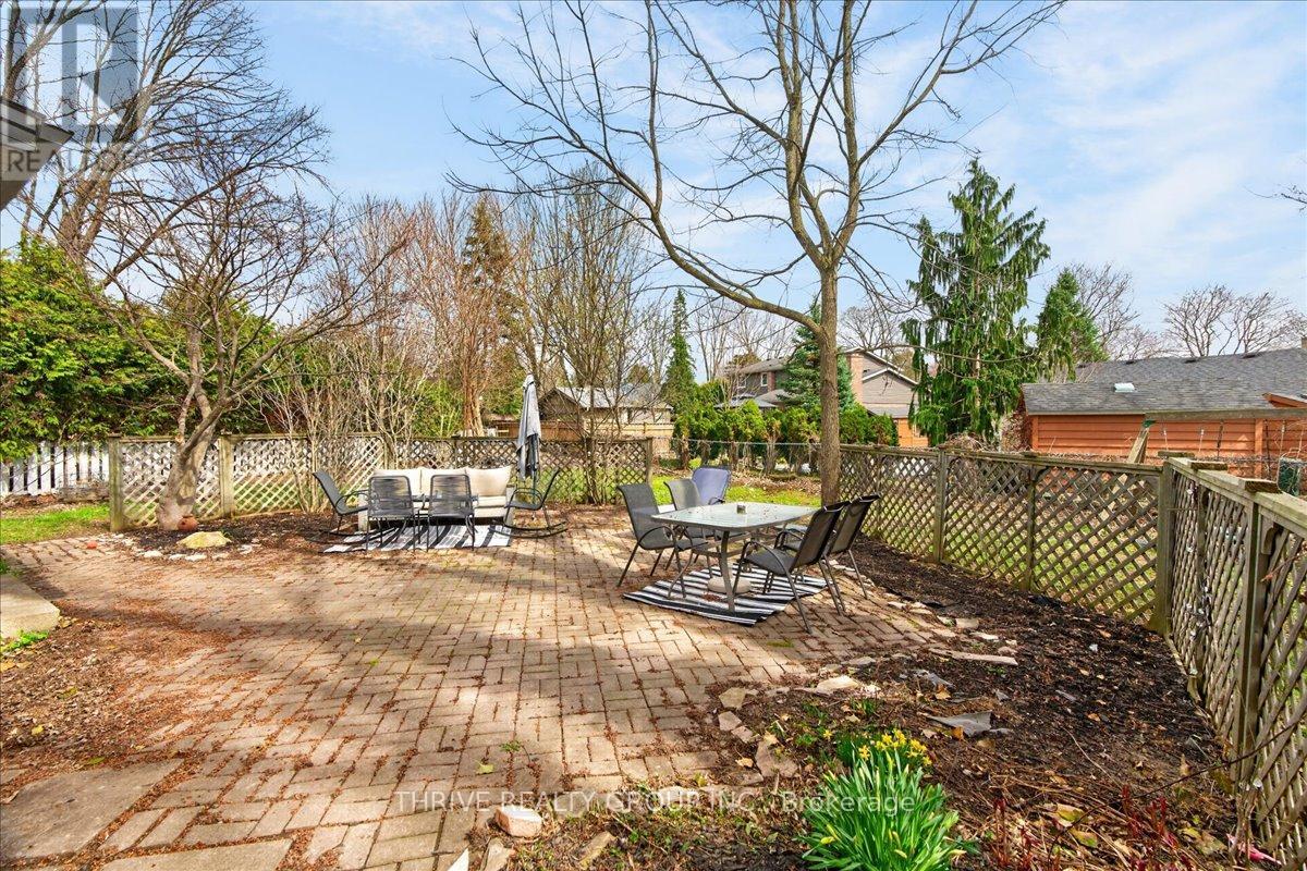 19 Kendall Court, London North, Ontario  N5X 1E4 - Photo 42 - X13007210