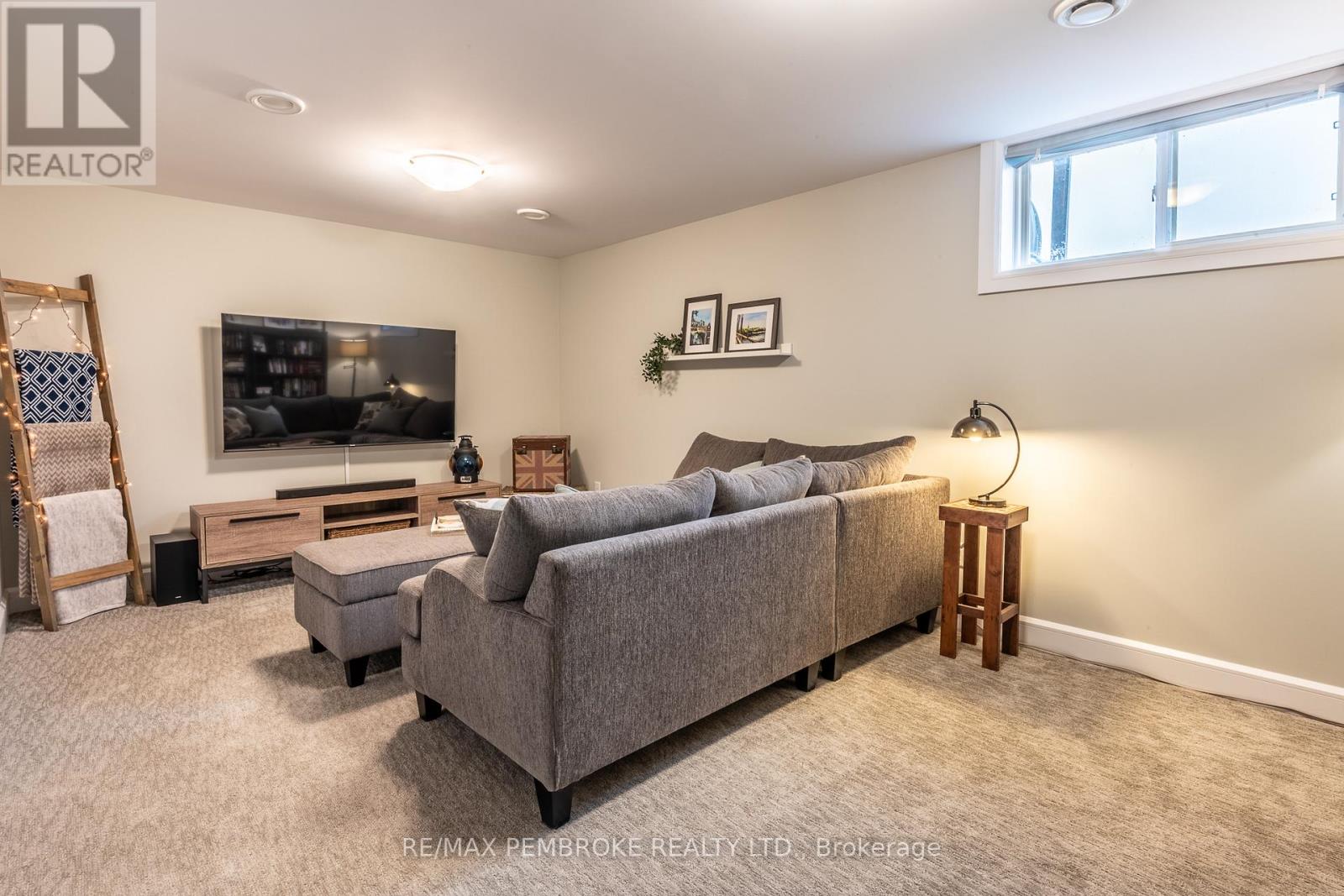 65 Chad Street, Petawawa, Ontario  K8H 0G9 - Photo 32 - X13006996