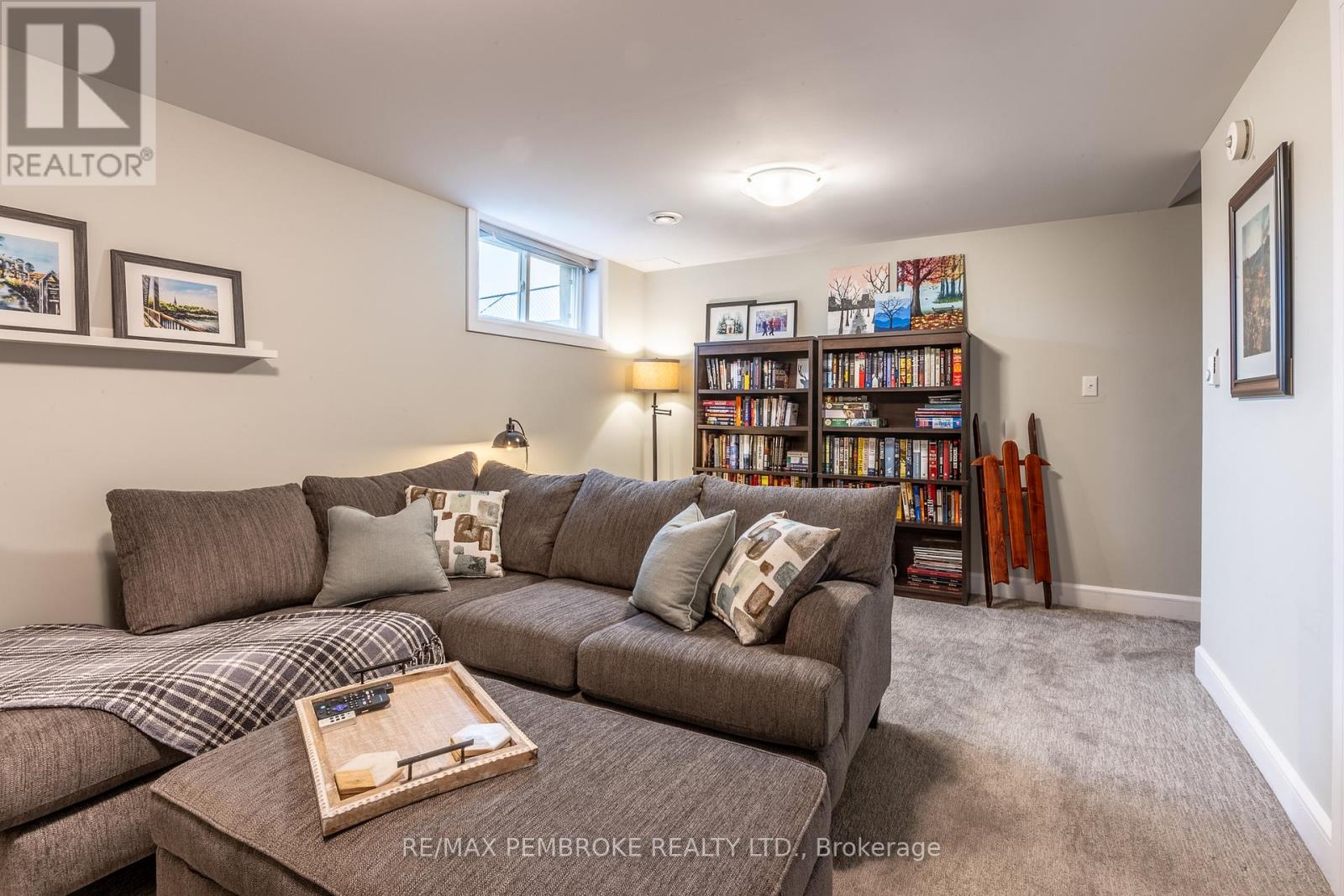 65 Chad Street, Petawawa, Ontario  K8H 0G9 - Photo 33 - X13006996