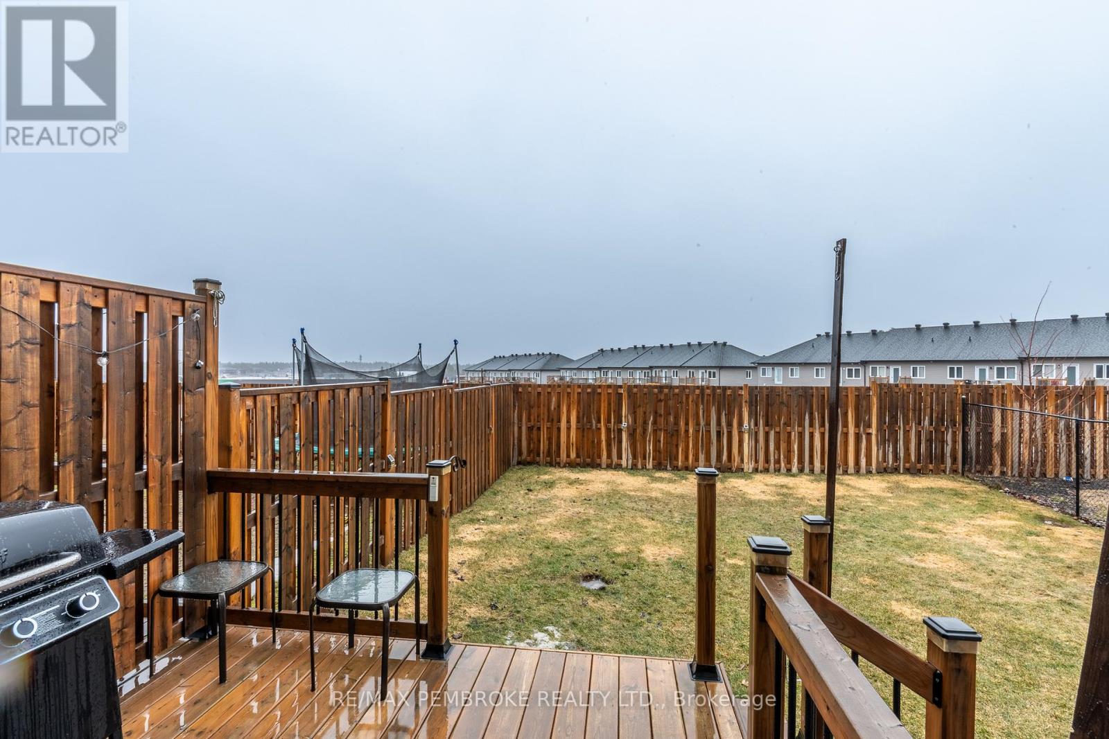 65 Chad Street, Petawawa, Ontario  K8H 0G9 - Photo 34 - X13006996