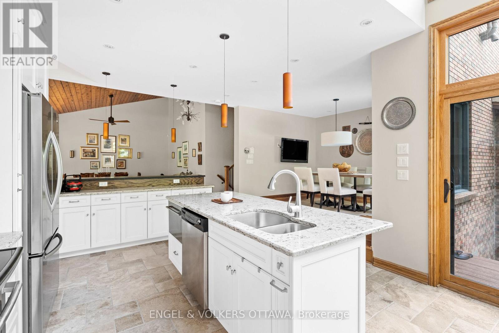 37 Revol Road, Ottawa, Ontario  K2G 0B8 - Photo 12 - X13006912