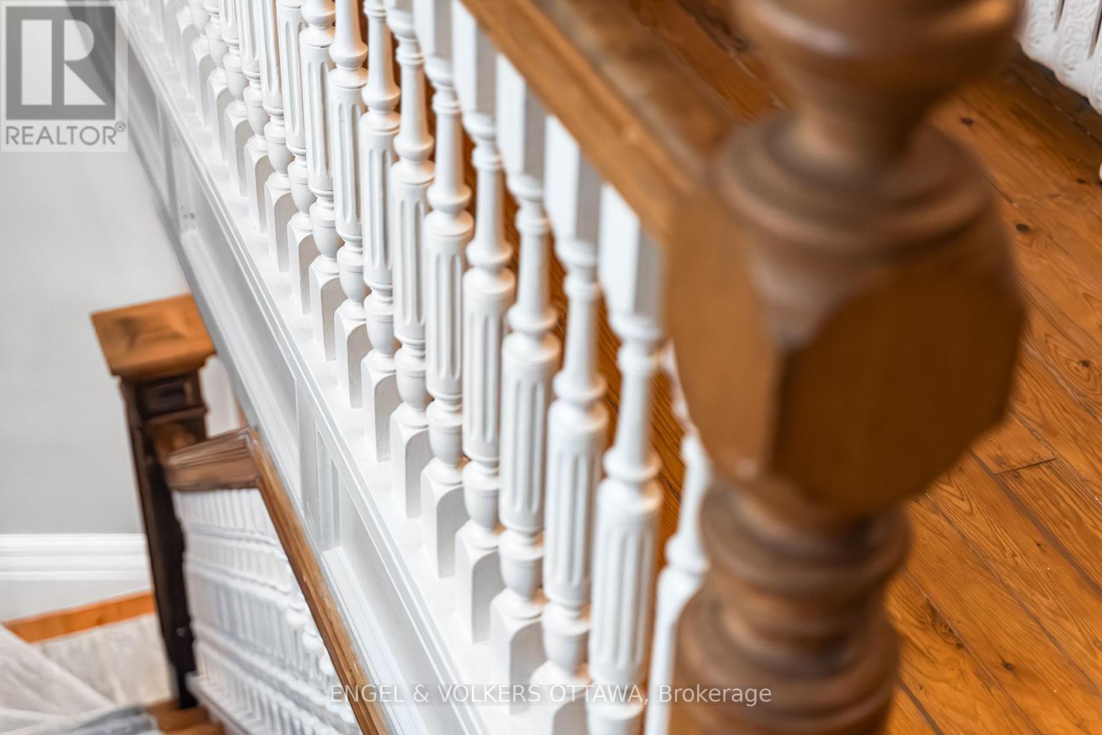 553 Gilmour Street, Ottawa, Ontario  K1R 5L5 - Photo 27 - X13007064