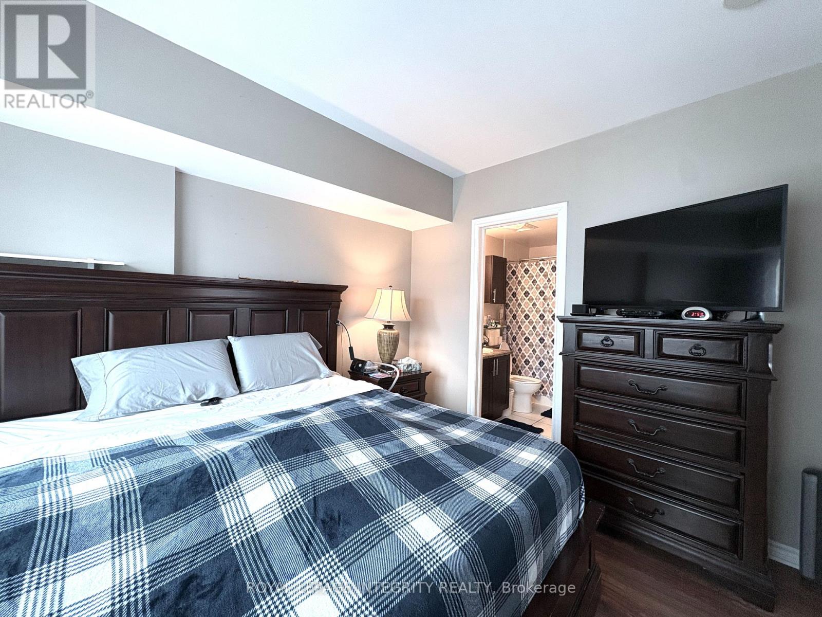 1808 - 234 Rideau Street, Ottawa, Ontario  K1N 0A9 - Photo 10 - X13007126