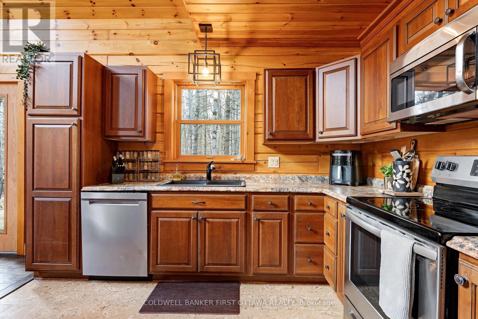 145 Mallens Road, Rideau Lakes, Ontario  K0G 1E0 - Photo 8 - X13007244