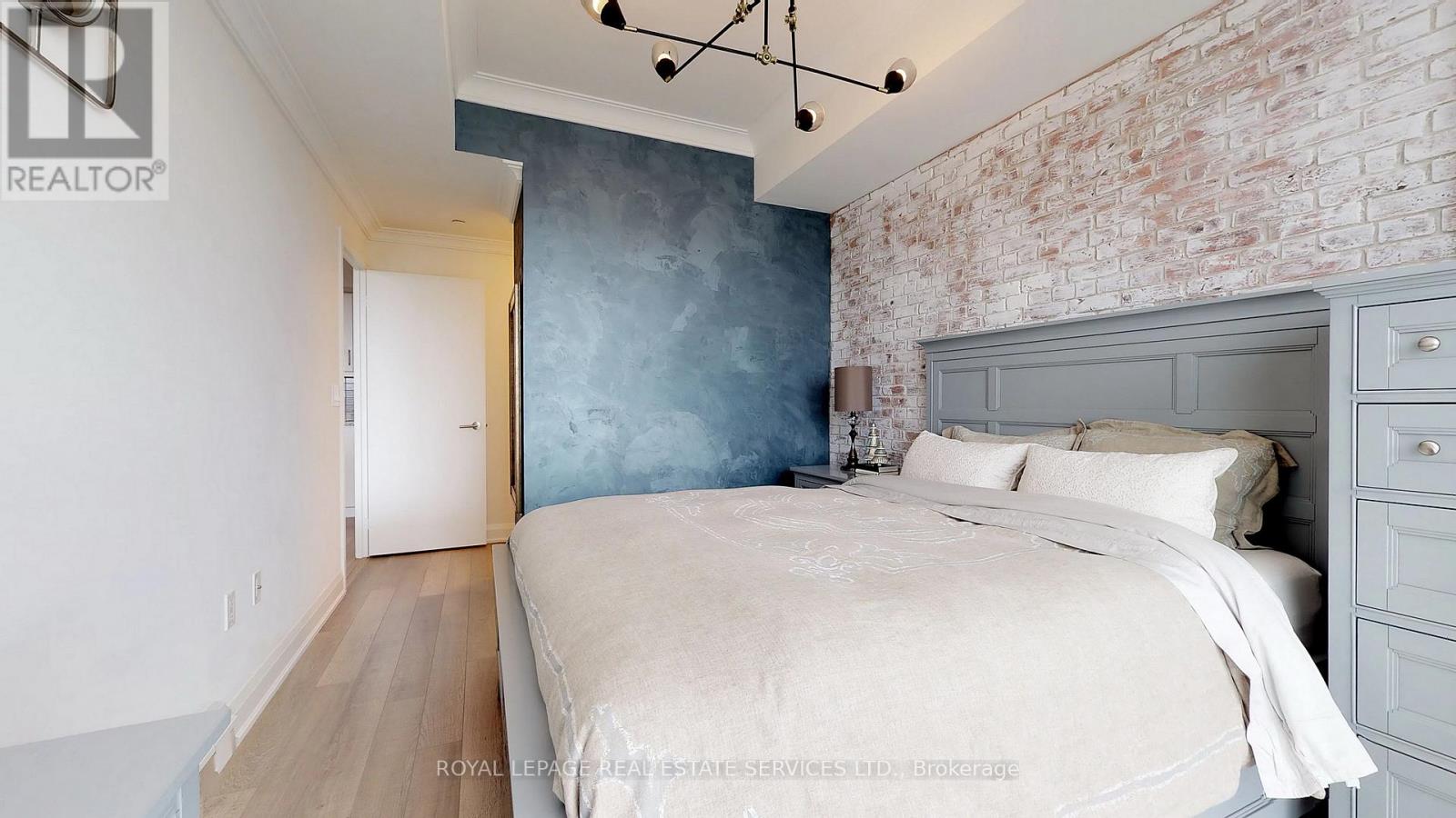 813 - 160 Vanderhoof Avenue, Toronto, Ontario  M4G 0B7 - Photo 11 - C13007002