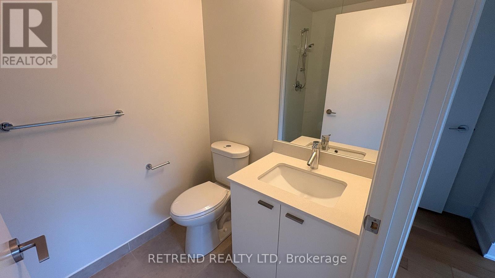 802 - 30 Roehmapton Avenue, Toronto, Ontario  M4P 0B9 - Photo 10 - C13007018