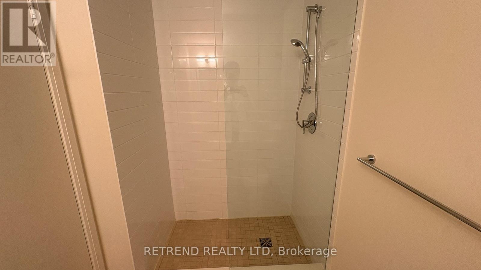 802 - 30 Roehmapton Avenue, Toronto, Ontario  M4P 0B9 - Photo 11 - C13007018