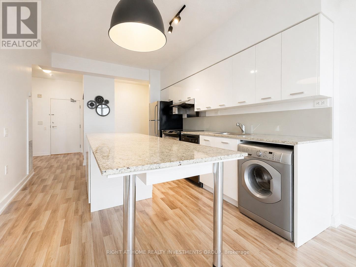 1803 - 33 Singer Court, Toronto, Ontario  M2K 0B4 - Photo 9 - C13007030