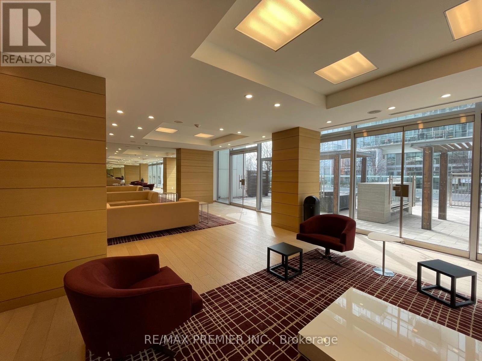 809 - 29 QUEENS QUAY, Toronto, Ontario