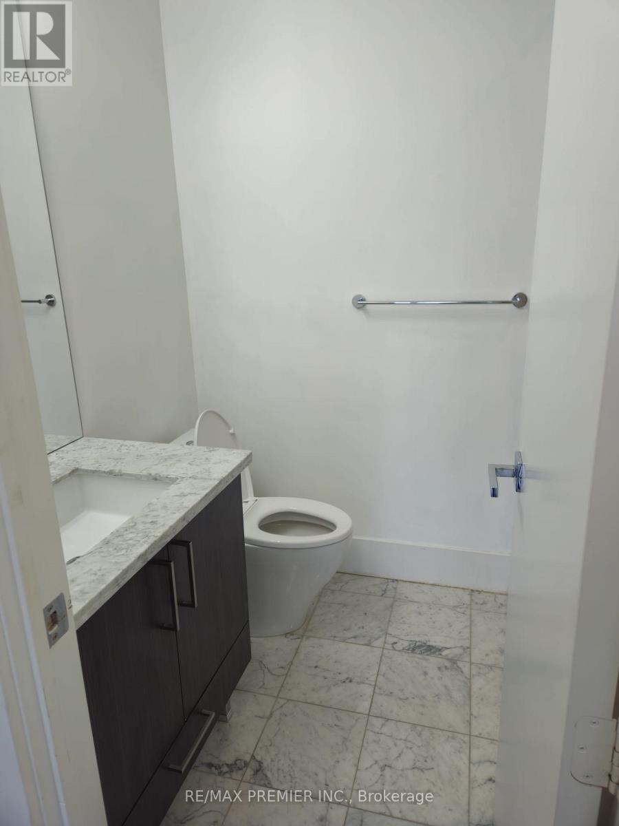 809 - 29 Queens Quay, Toronto, Ontario  M5E 0A5 - Photo 8 - C13007042