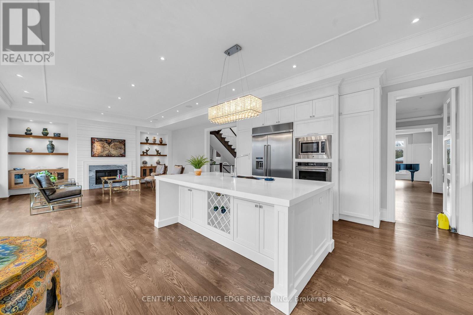 256 Park Home Avenue, Toronto, Ontario  M2R 1A3 - Photo 18 - C13007118