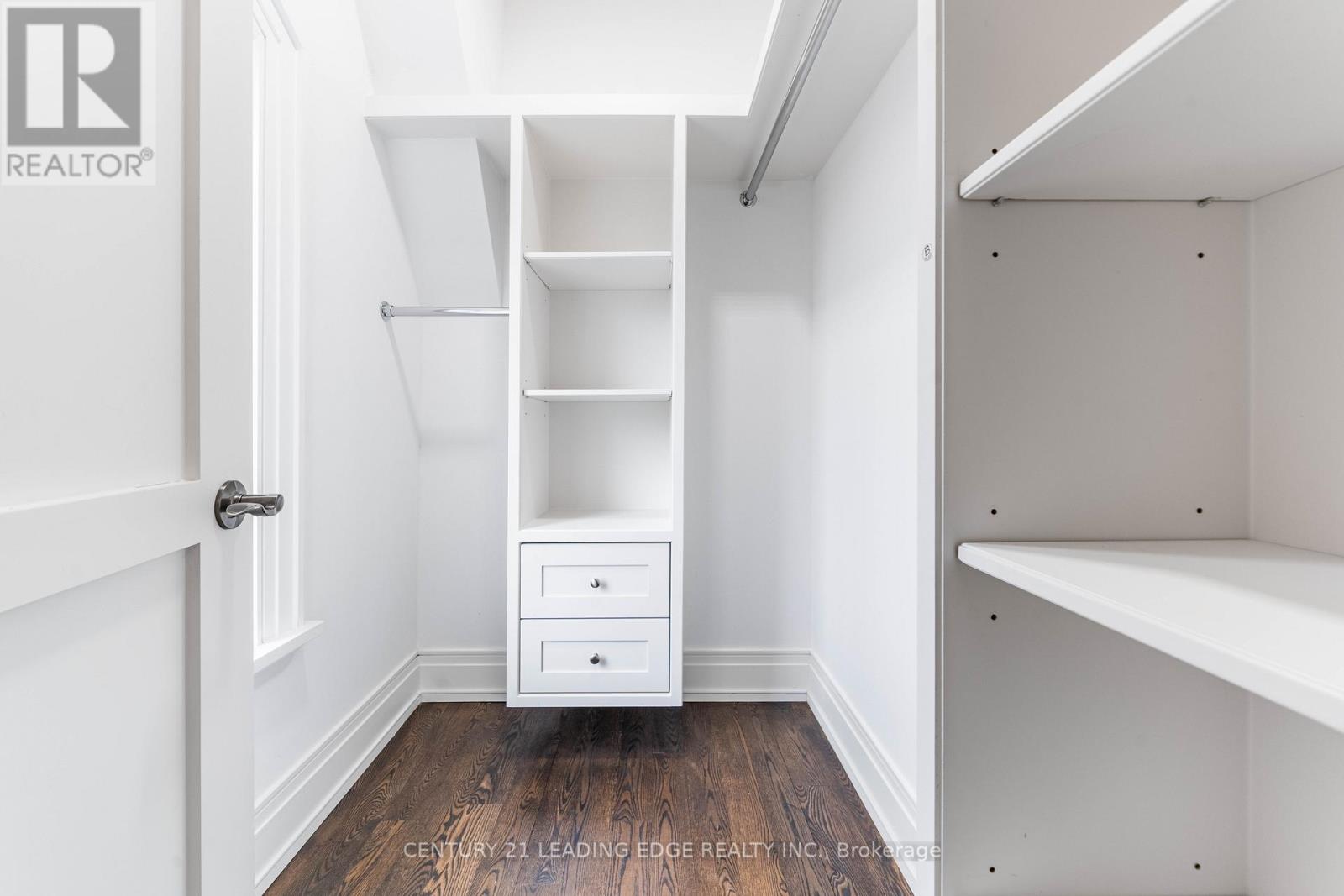 256 Park Home Avenue, Toronto, Ontario  M2R 1A3 - Photo 34 - C13007118