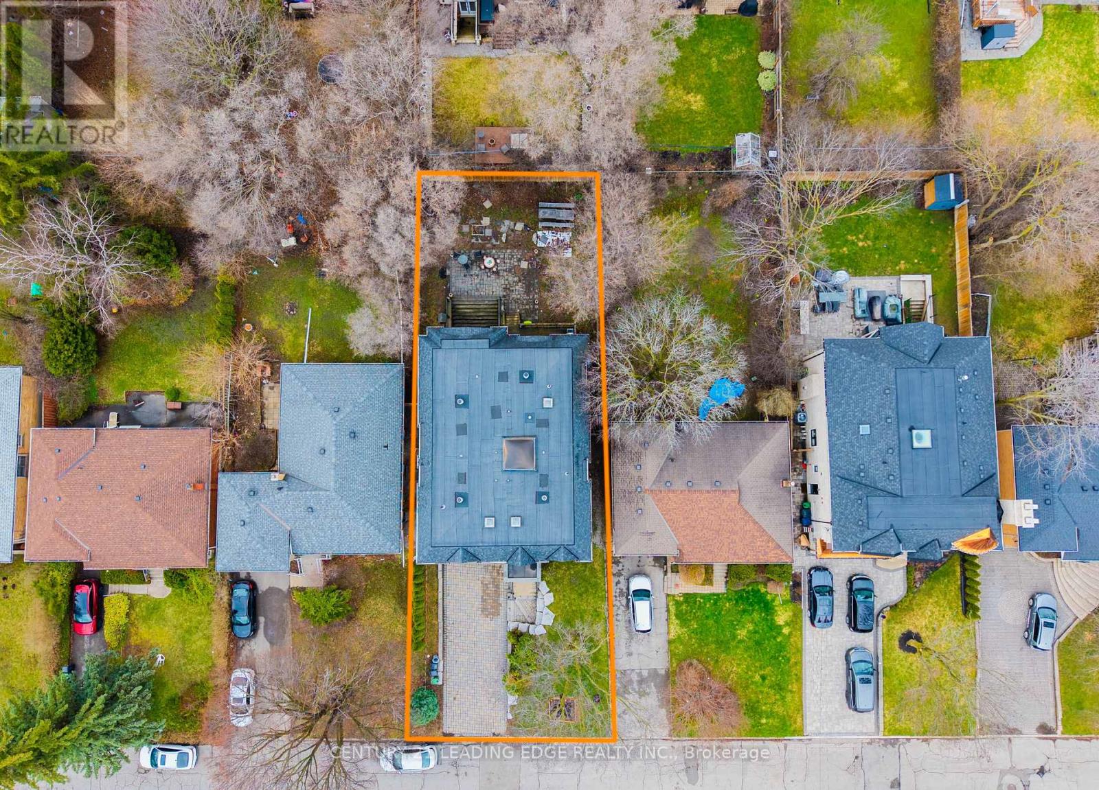 256 Park Home Avenue, Toronto, Ontario  M2R 1A3 - Photo 4 - C13007118