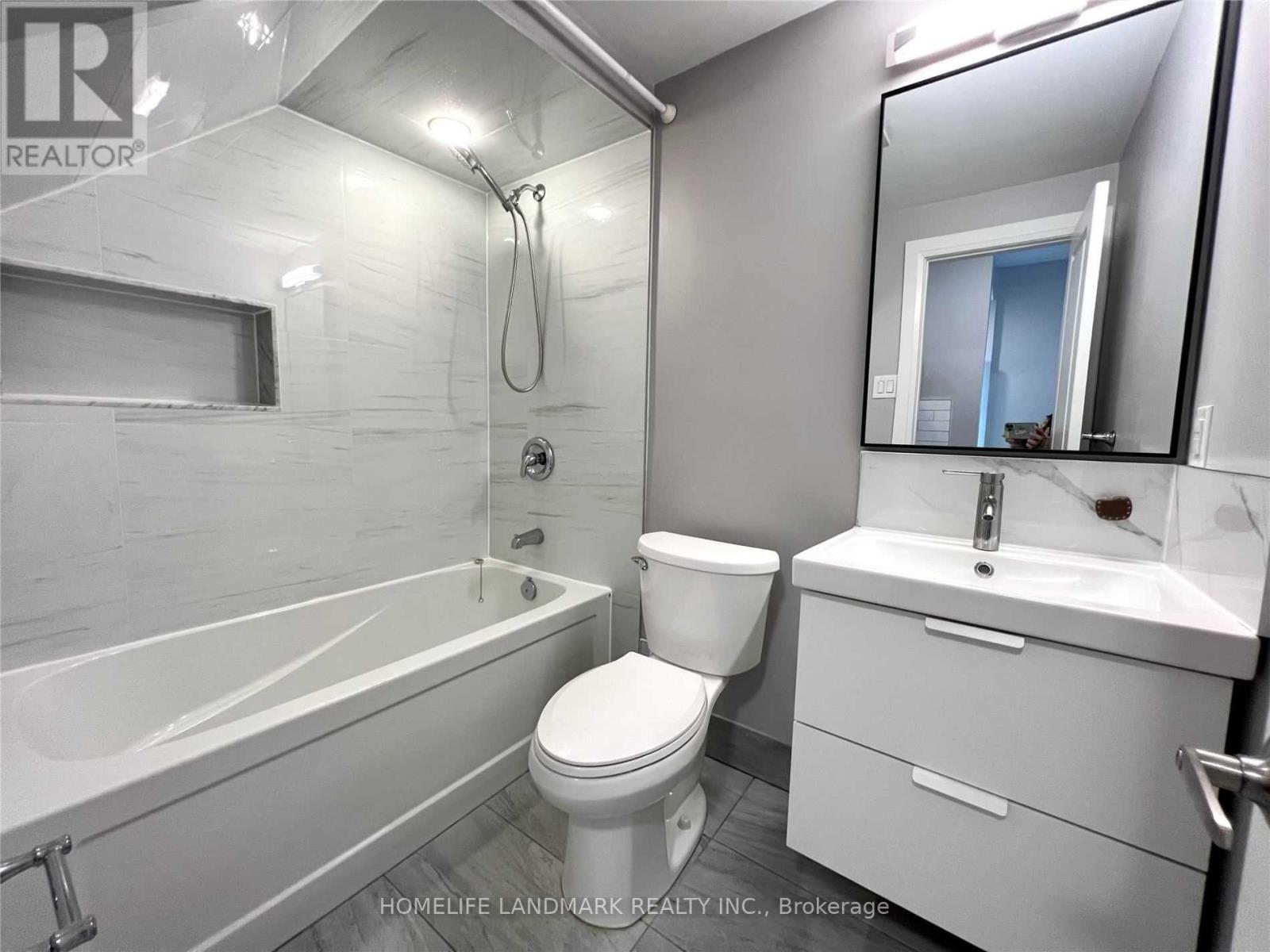 3 - 1 Spruce Street, Toronto, Ontario  M5A 3A1 - Photo 5 - C13007130