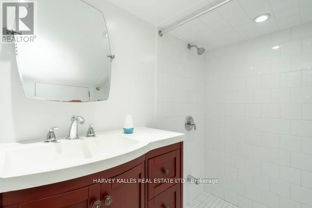 178 Manning Avenue, Toronto, Ontario  M6J 2K5 - Photo 41 - C13007142