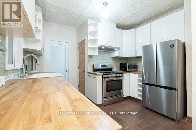 178 Manning Avenue, Toronto, Ontario  M6J 2K5 - Photo 9 - C13007142