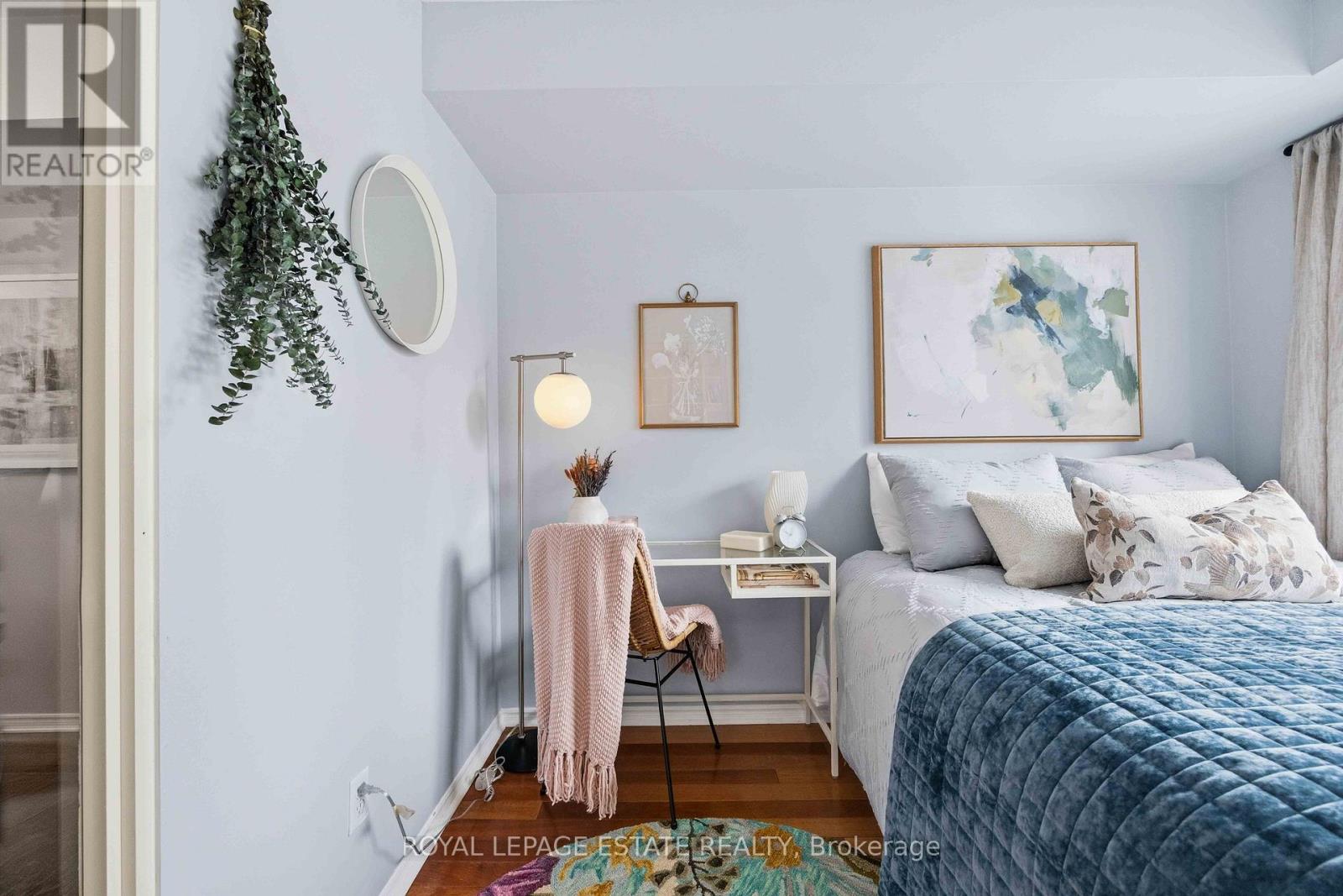 2118 - 25 The Esplanade, Toronto, Ontario  M5E 1W5 - Photo 28 - C13007158