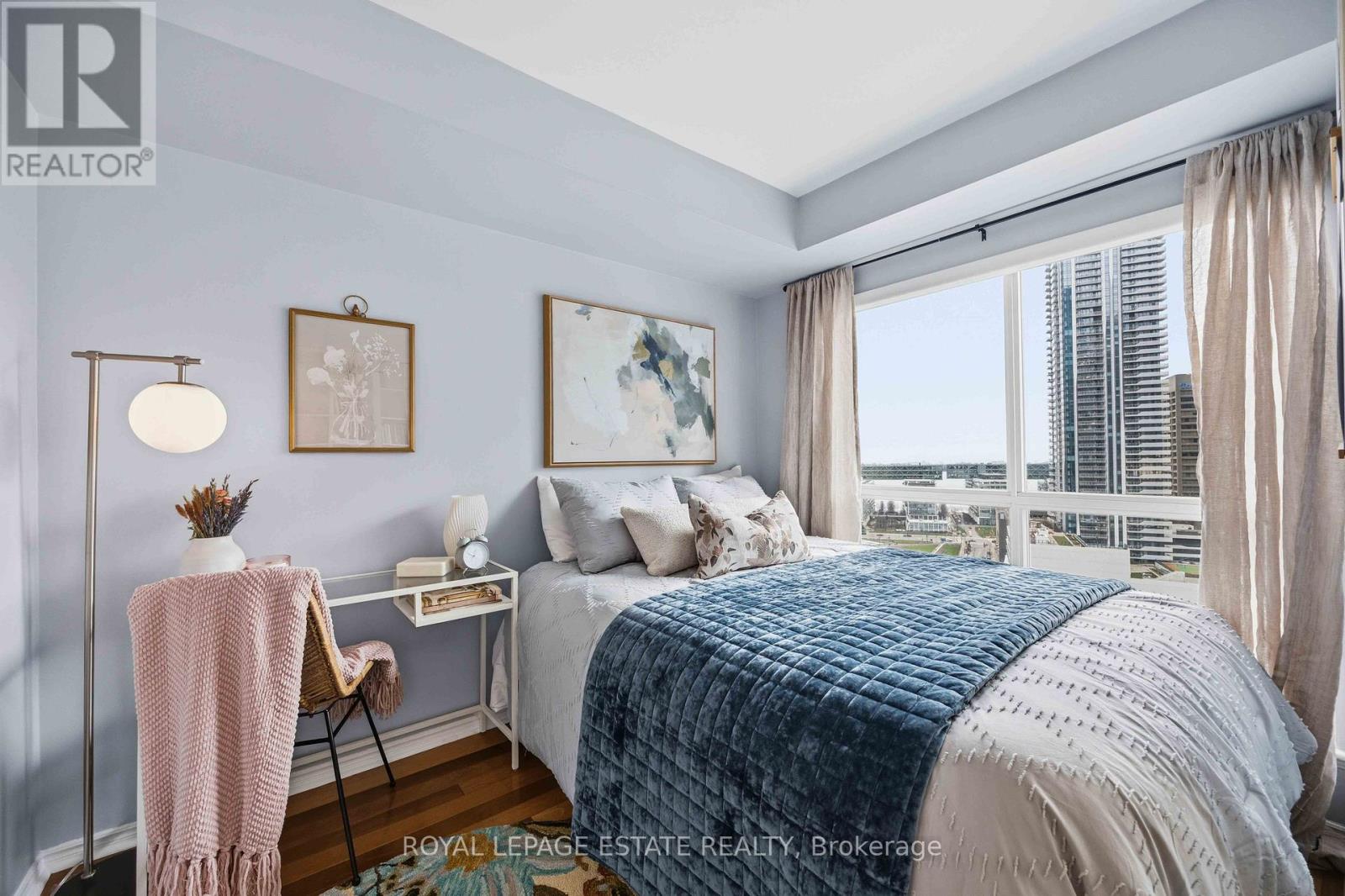 2118 - 25 The Esplanade, Toronto, Ontario  M5E 1W5 - Photo 29 - C13007158