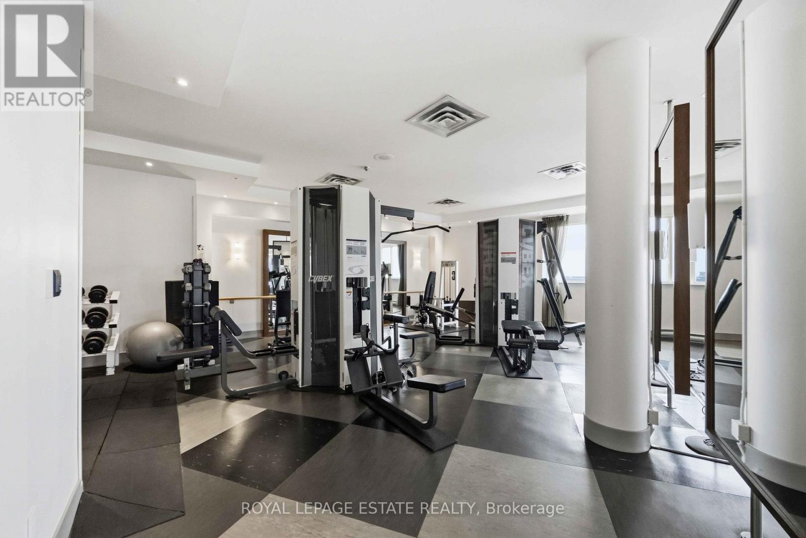 2118 - 25 The Esplanade, Toronto, Ontario  M5E 1W5 - Photo 34 - C13007158