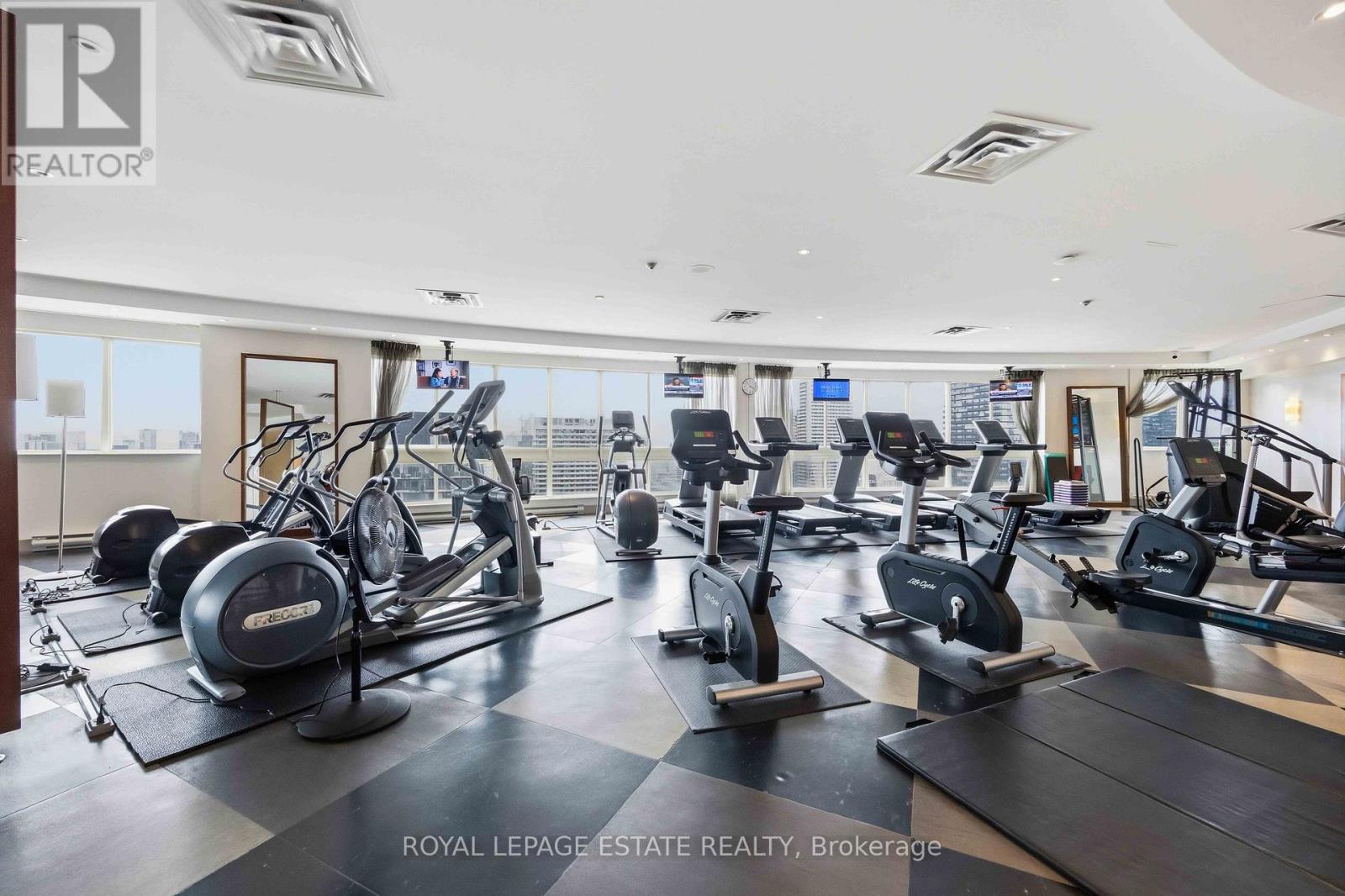 2118 - 25 The Esplanade, Toronto, Ontario  M5E 1W5 - Photo 36 - C13007158