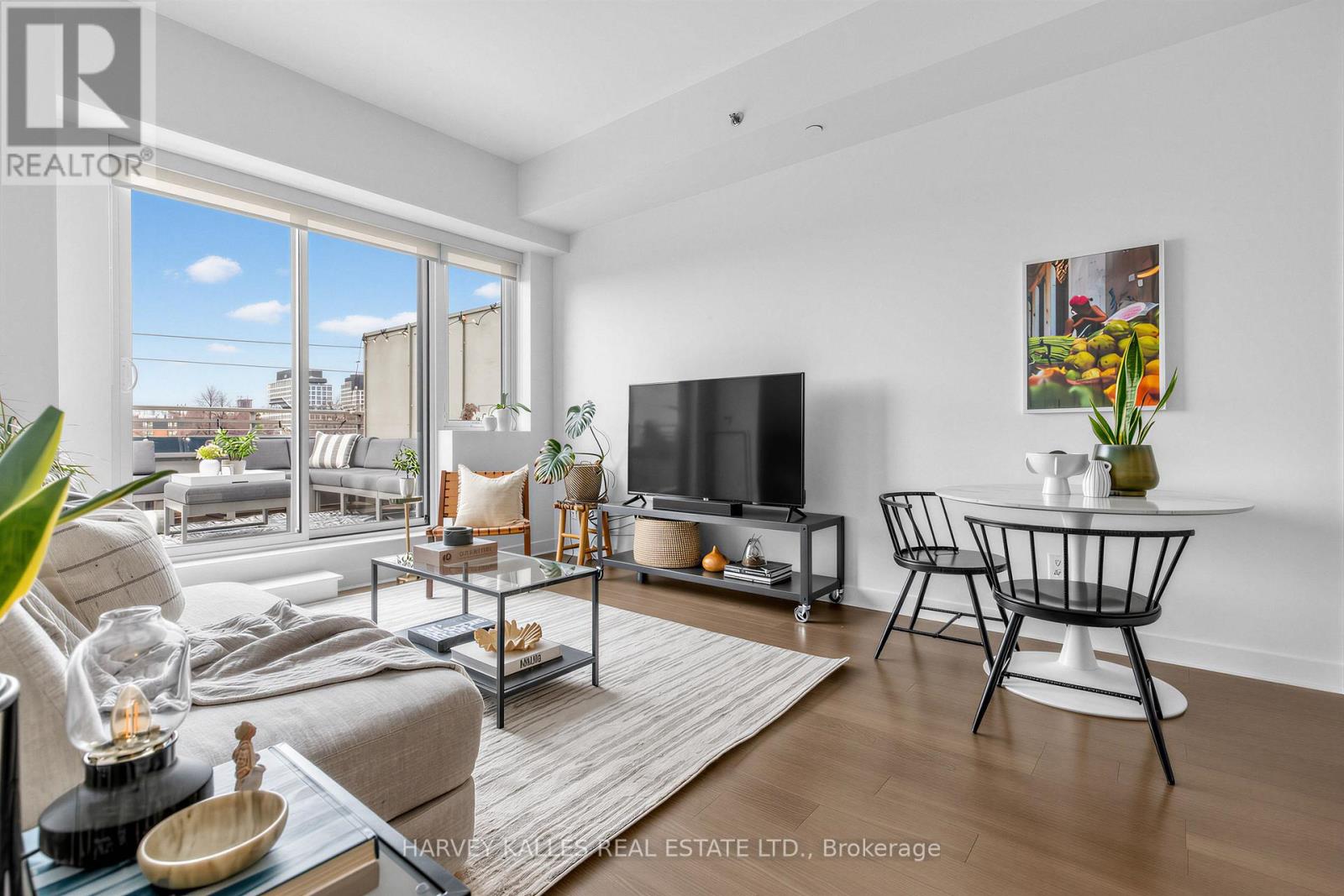 301 - 156 Portland Street, Toronto, Ontario  M5V 0G1 - Photo 10 - C13007206