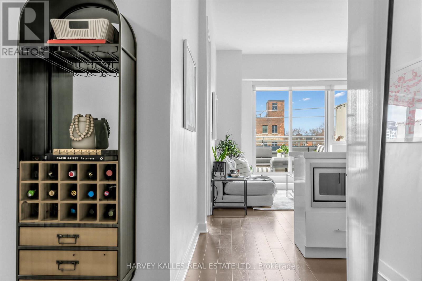 301 - 156 Portland Street, Toronto, Ontario  M5V 0G1 - Photo 24 - C13007206