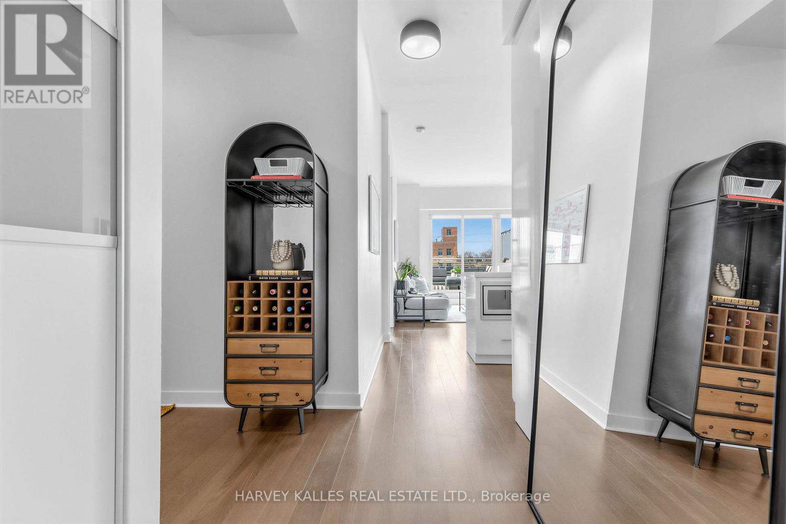 301 - 156 Portland Street, Toronto, Ontario  M5V 0G1 - Photo 25 - C13007206