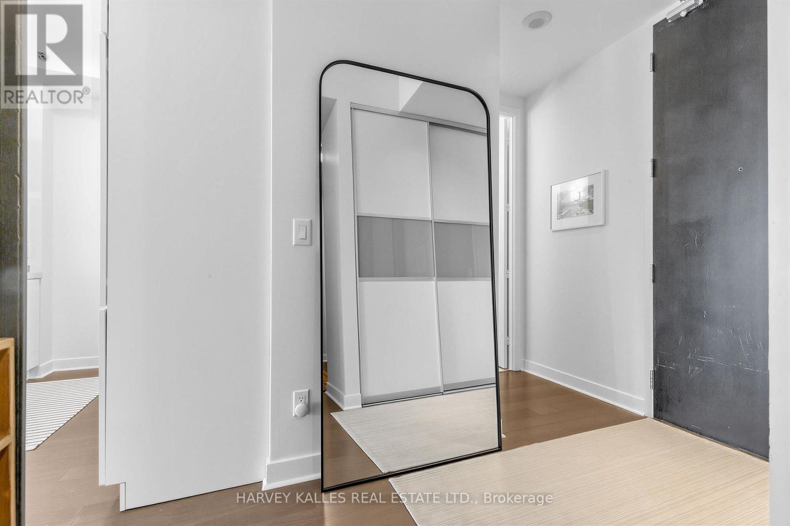 301 - 156 Portland Street, Toronto, Ontario  M5V 0G1 - Photo 31 - C13007206