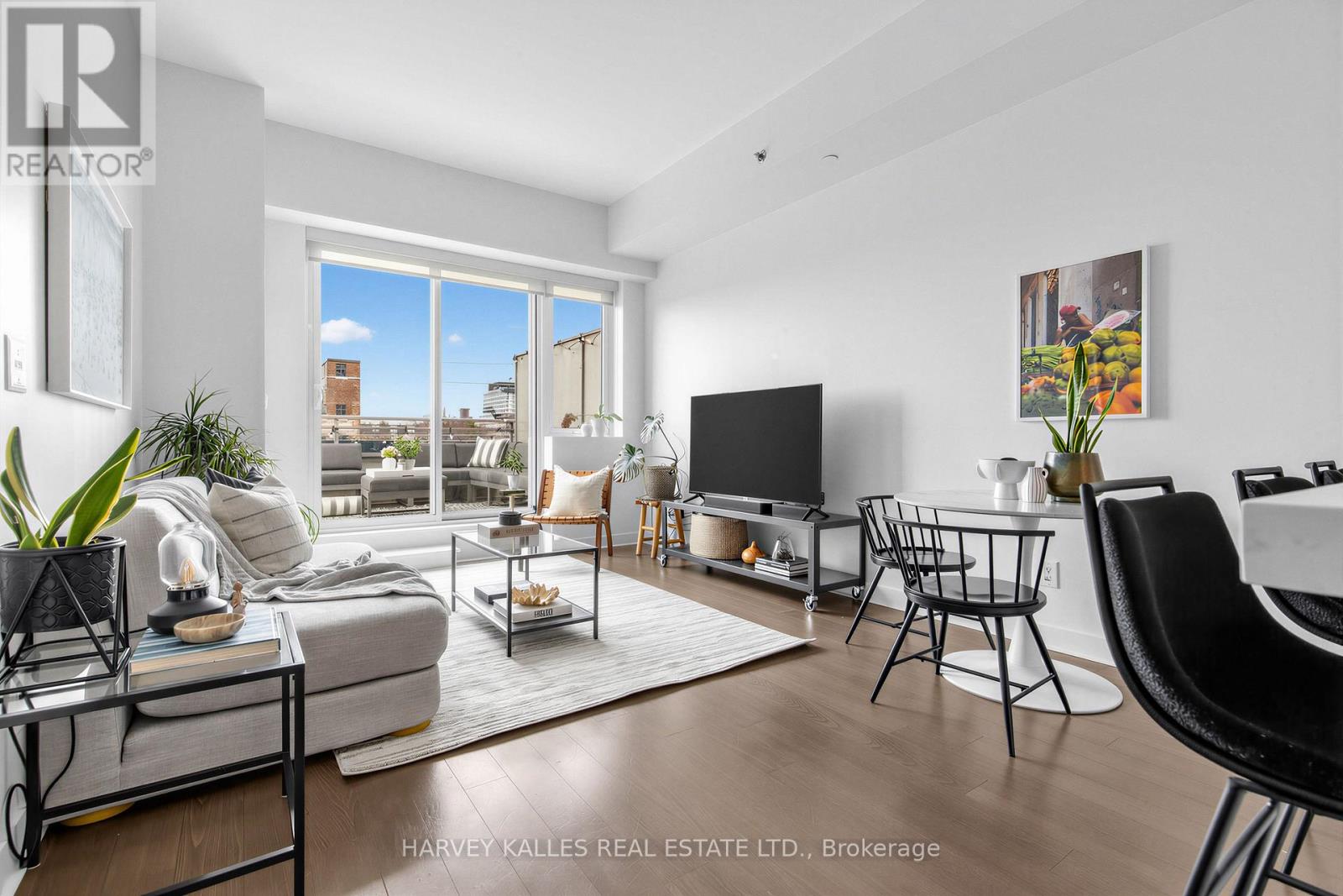 301 - 156 Portland Street, Toronto, Ontario  M5V 0G1 - Photo 8 - C13007206