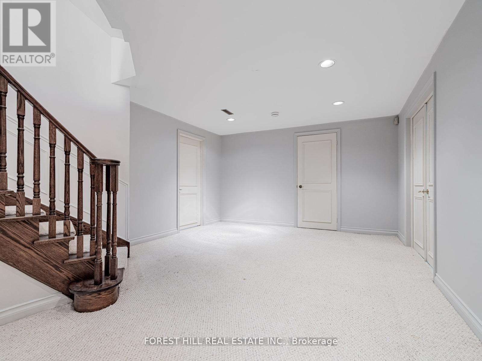 17 Dunloe Road, Richmond Hill, Ontario  L4B 2H6 - Photo 39 - N12964492