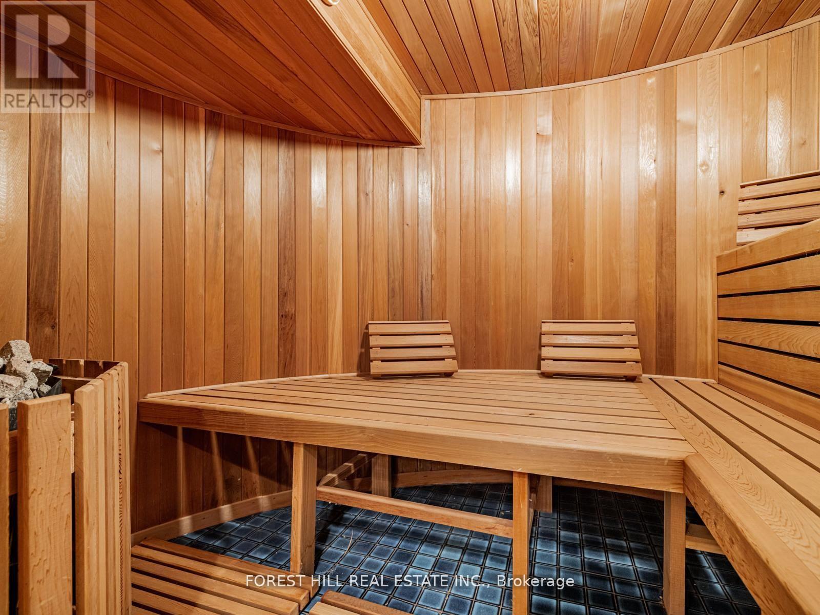 17 Dunloe Road, Richmond Hill, Ontario  L4B 2H6 - Photo 45 - N12964492