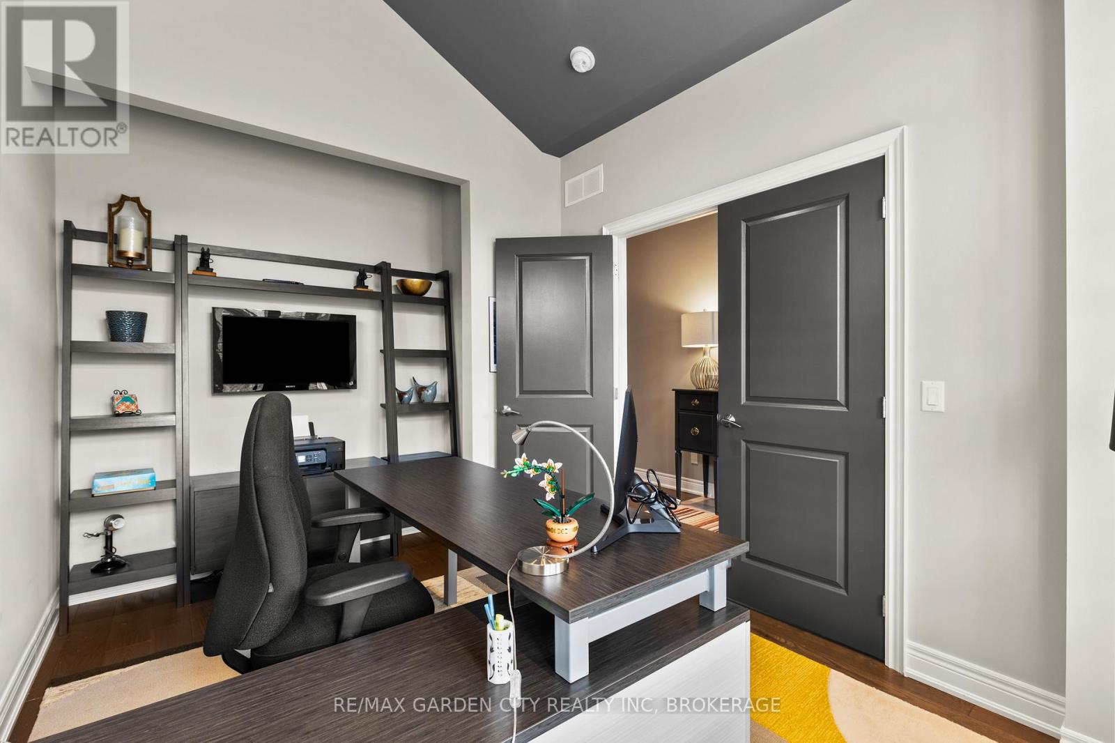 7 Tuscany Court, St. Catharines, Ontario  L2S 0E2 - Photo 12 - X13007124