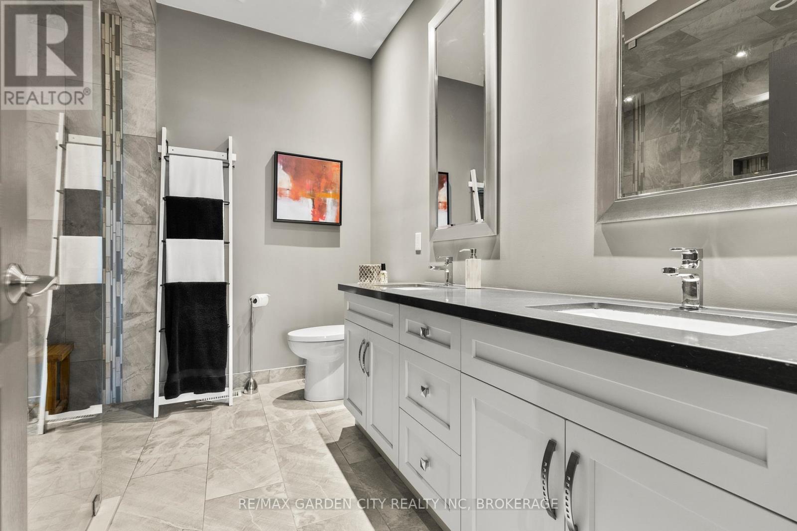 7 Tuscany Court, St. Catharines, Ontario  L2S 0E2 - Photo 27 - X13007124