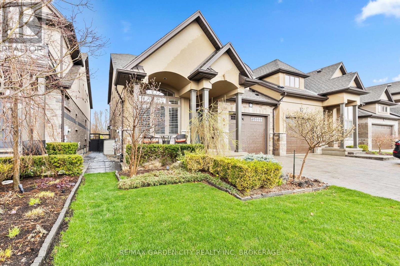 7 Tuscany Court, St. Catharines, Ontario  L2S 0E2 - Photo 4 - X13007124