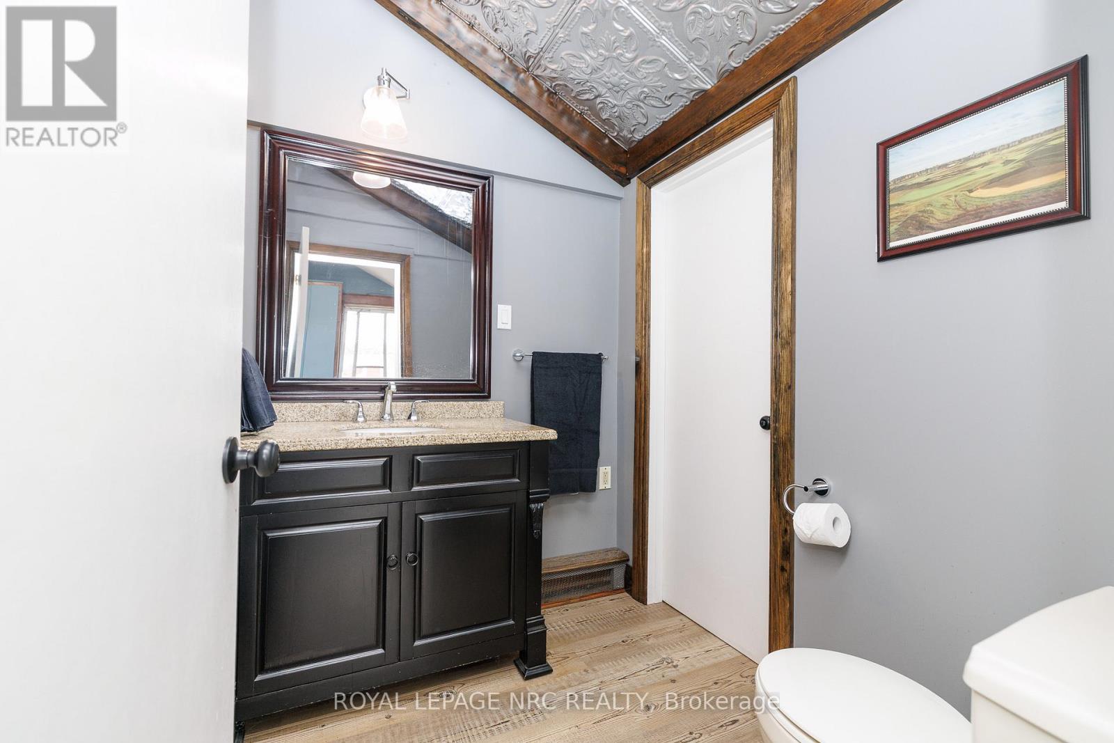 197 Charlotte Street, Port Colborne (Sugarloaf), Ontario L3K 3E3 - Photo 21 - X13007146