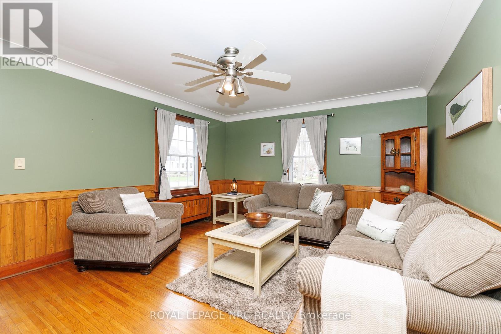 197 Charlotte Street, Port Colborne (Sugarloaf), Ontario L3K 3E3 - Photo 7 - X13007146