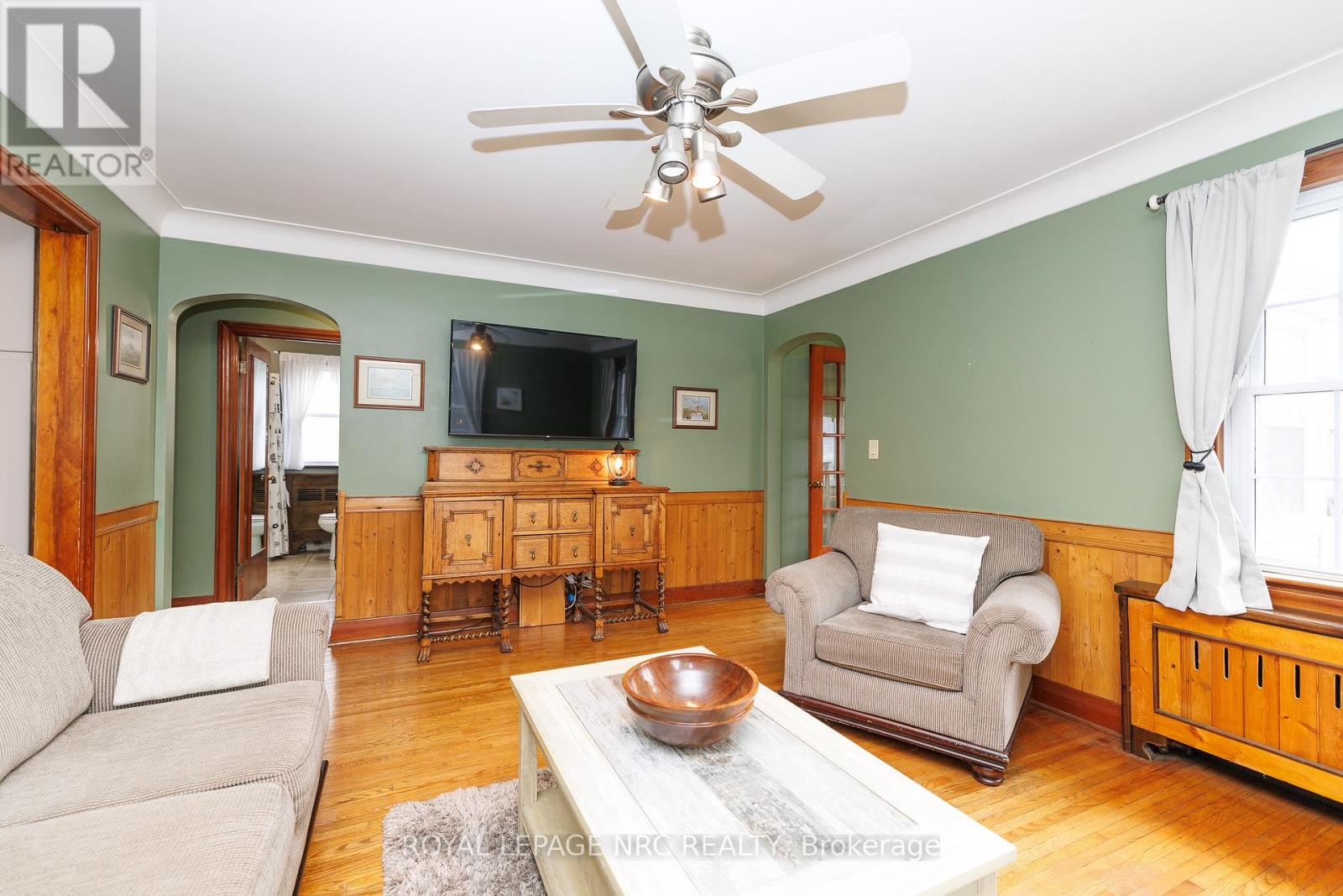 197 Charlotte Street, Port Colborne (Sugarloaf), Ontario L3K 3E3 - Photo 8 - X13007146