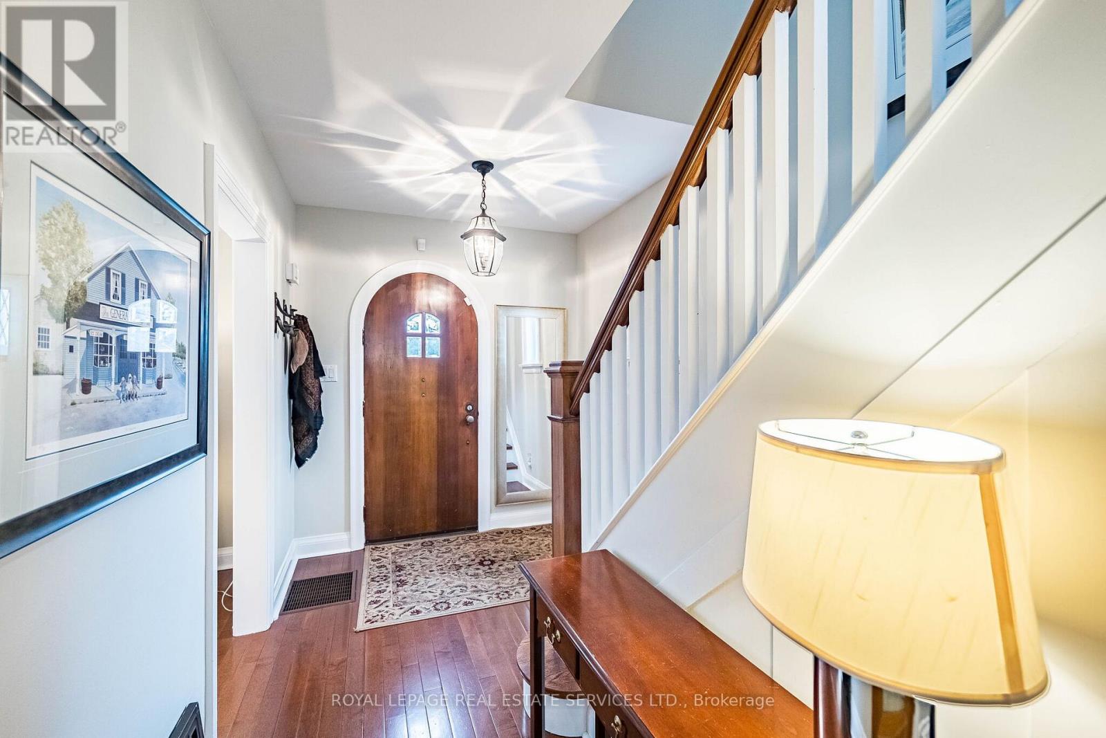 51 Wellington Street E, Brampton, Ontario  L6W 1Y3 - Photo 6 - W13005806