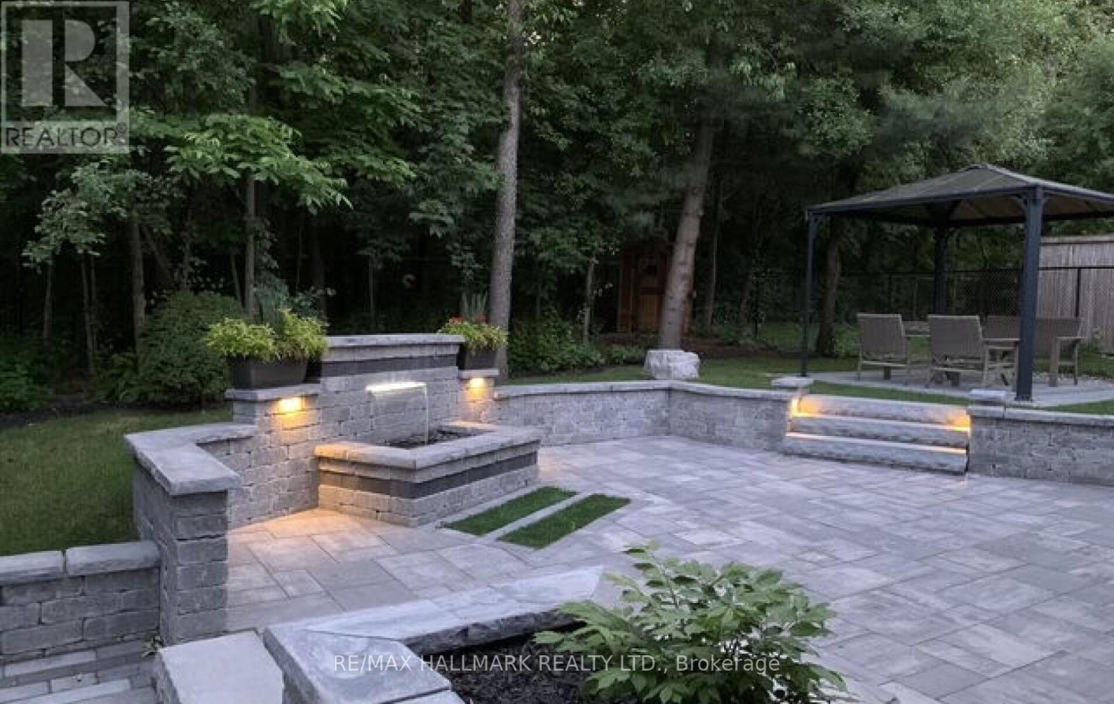 2004 Blairwood Court, Pickering, Ontario  L1X 2S3 - Photo 45 - E13007108