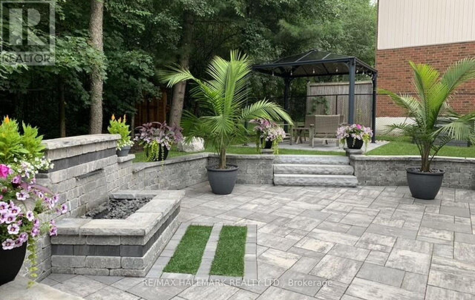 2004 Blairwood Court, Pickering, Ontario  L1X 2S3 - Photo 46 - E13007108