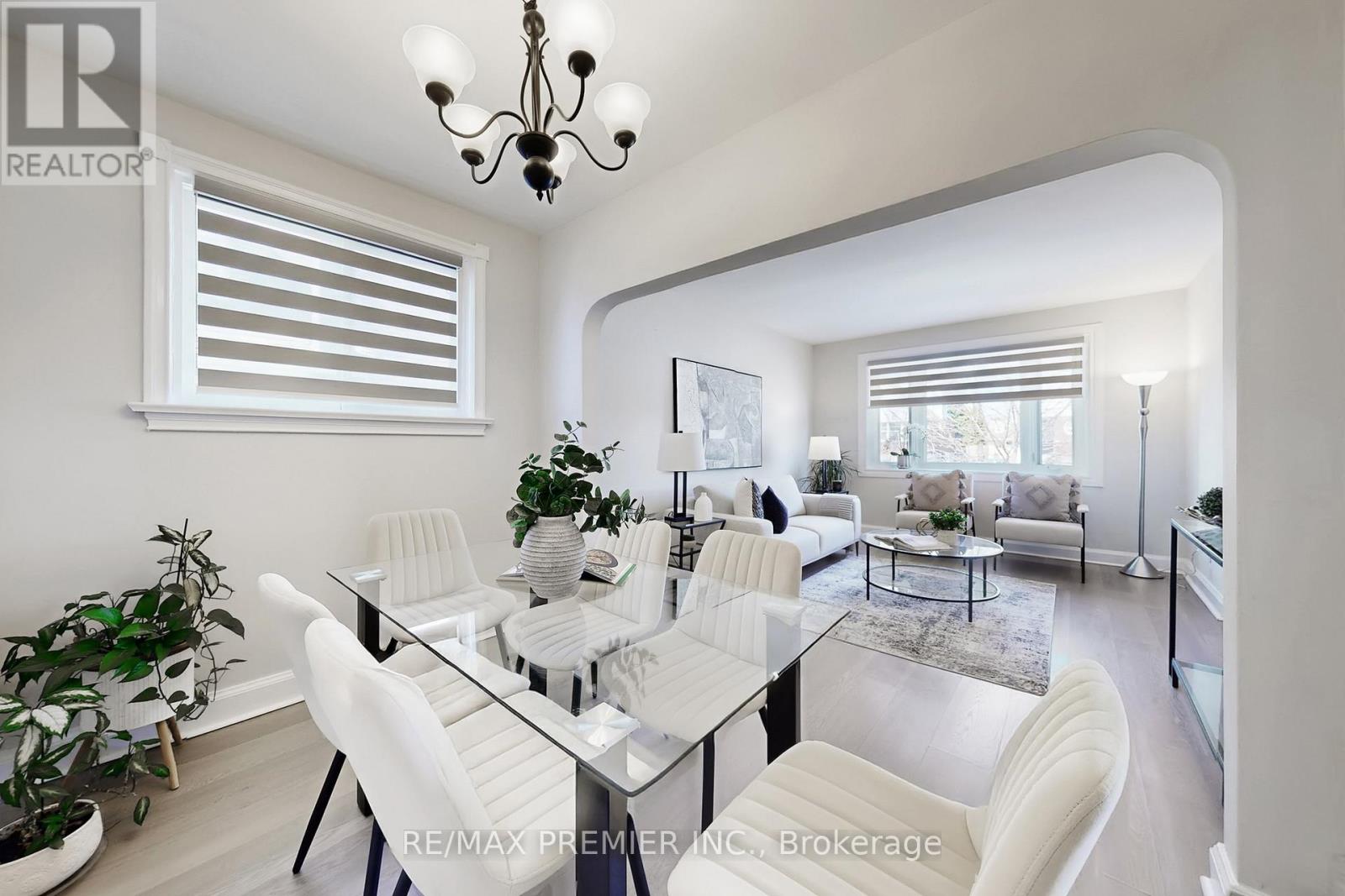 47 Amsterdam Avenue, Toronto, Ontario  M4B 2B9 - Photo 8 - E13007110