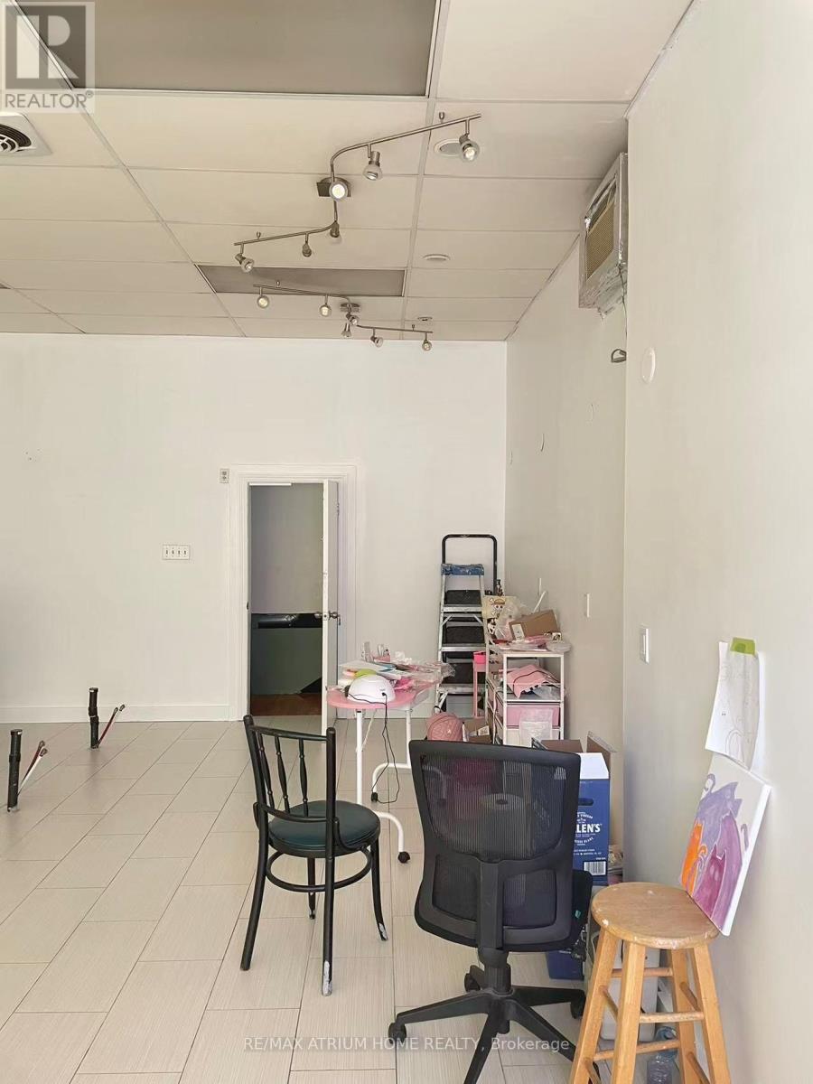 1038 Gerrard Street E, Toronto, Ontario  M4M 1Z5 - Photo 5 - E13007188