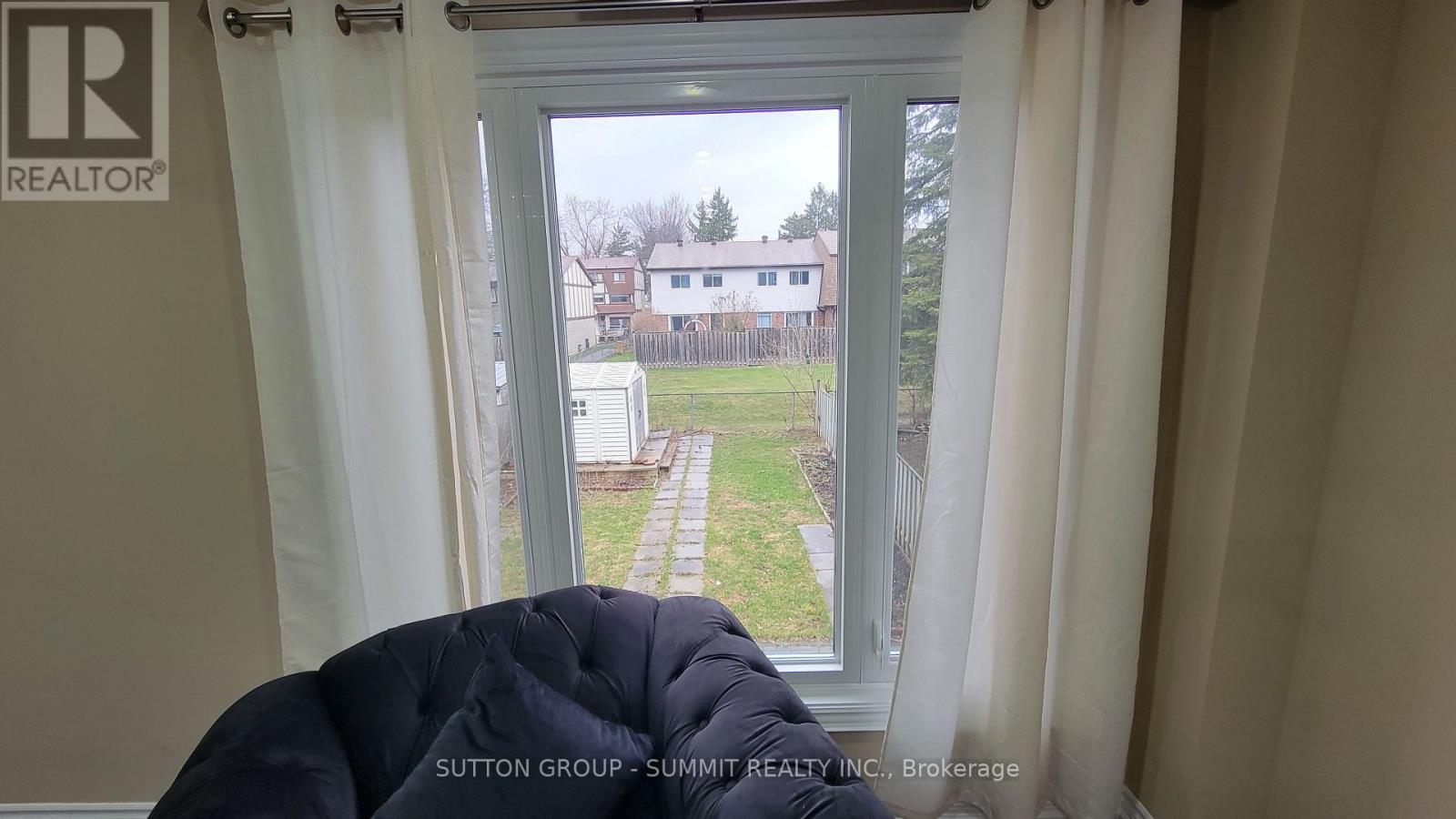 1378 Everton Street, Pickering, Ontario  L1V 2T8 - Photo 4 - E13007194