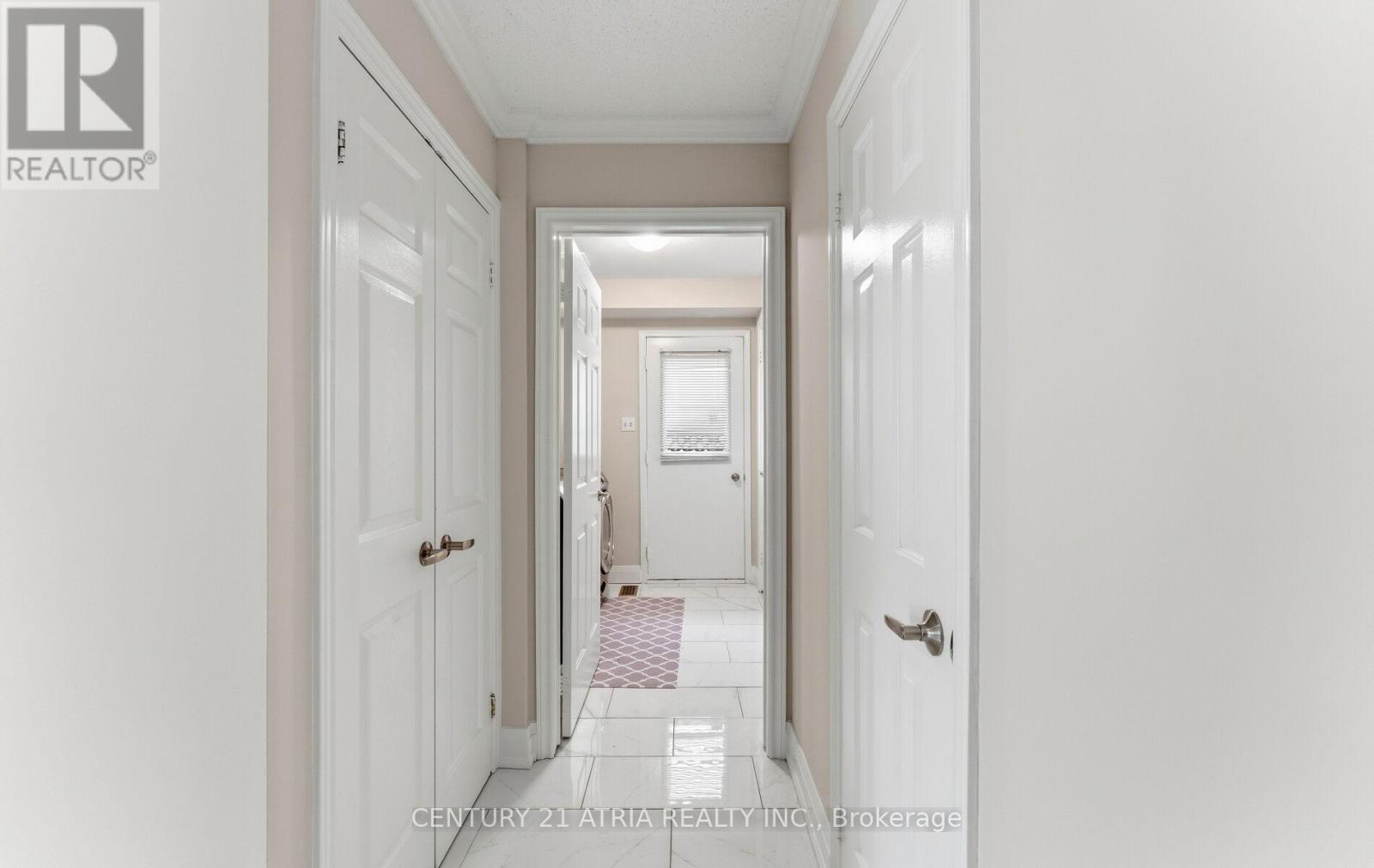 18 Elmeroy Court, Whitby, Ontario  L1N 8A4 - Photo 25 - E13006602