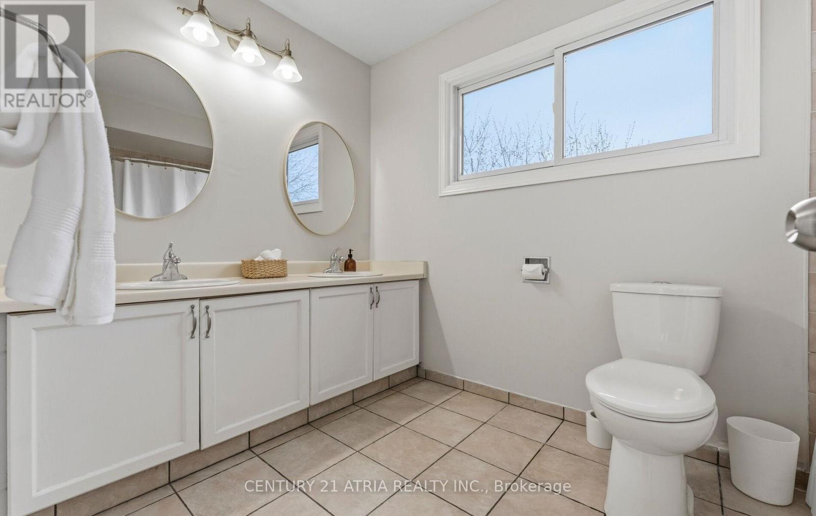 18 Elmeroy Court, Whitby, Ontario  L1N 8A4 - Photo 47 - E13006602