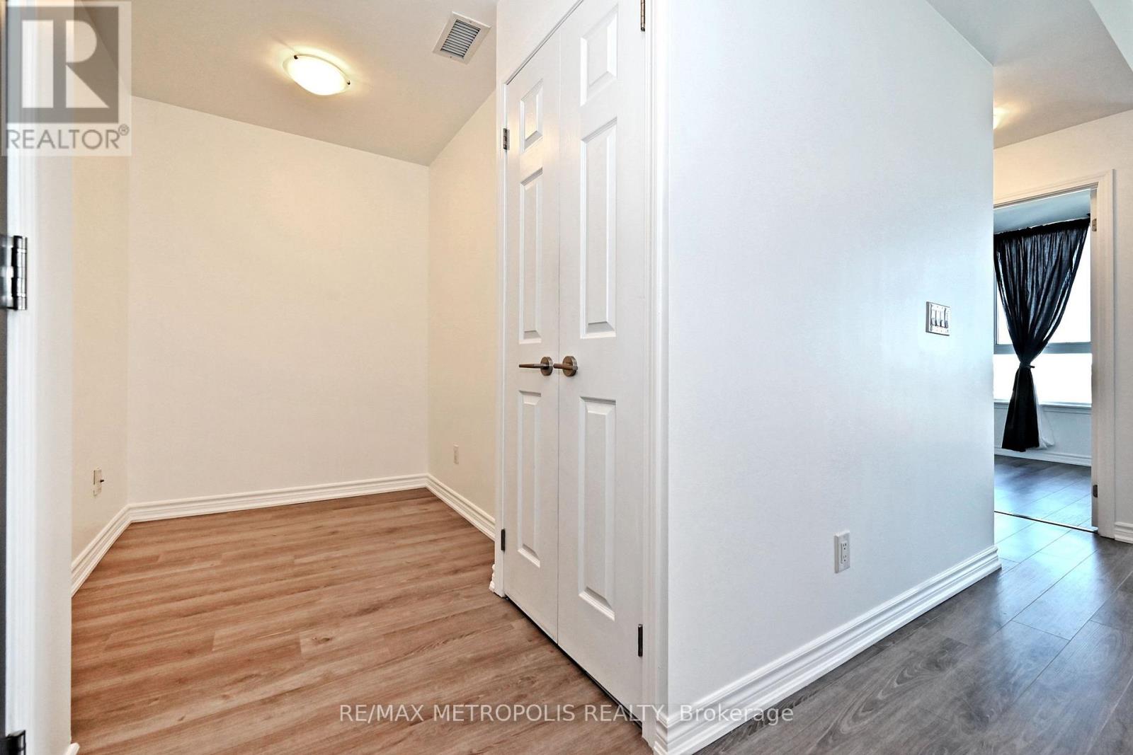 809 - 11611 Yonge Street, Richmond Hill, Ontario  L4E 1G2 - Photo 31 - N13006888