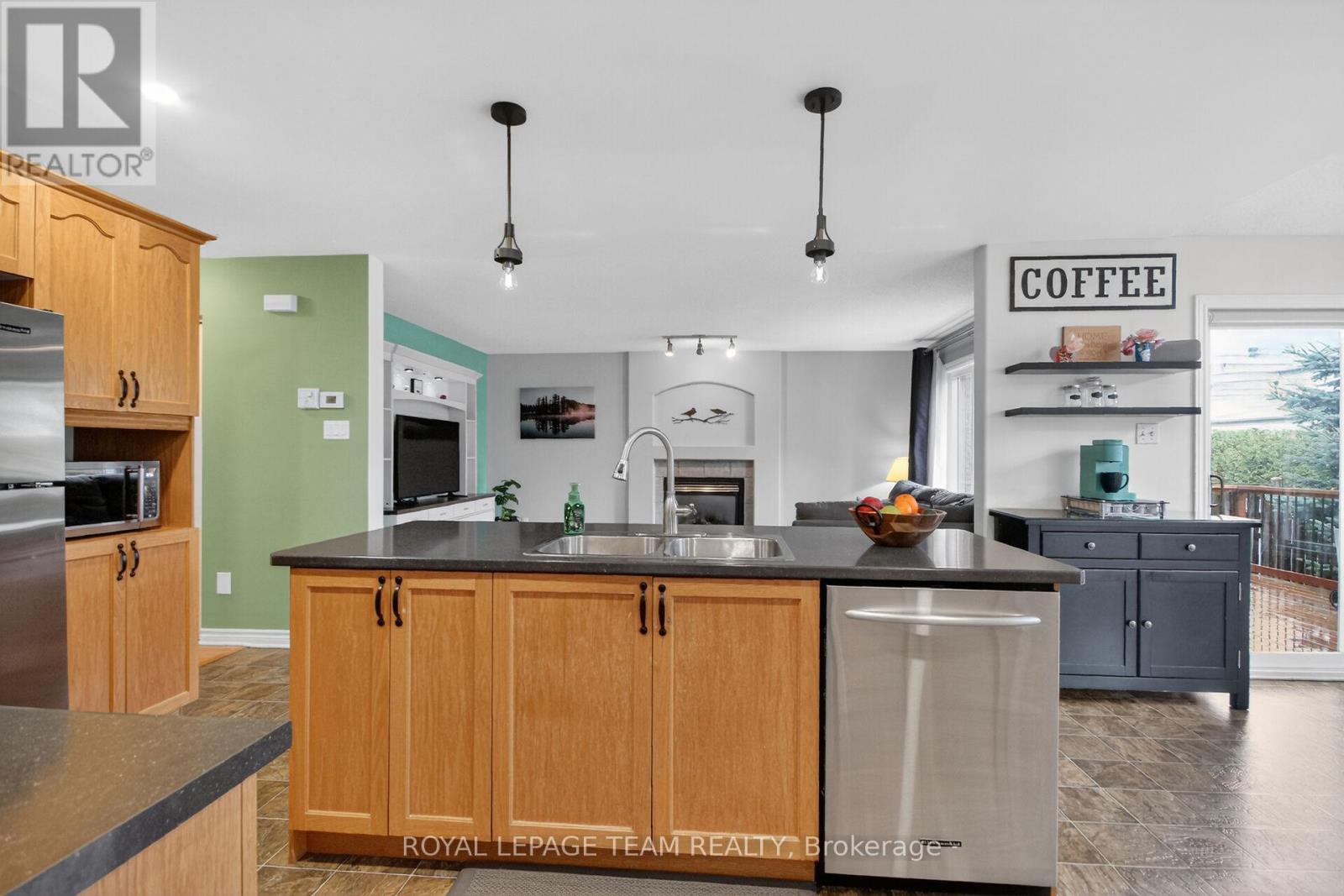 75 Renoir Drive, Russell, Ontario  K0A 1W0 - Photo 12 - X13007256