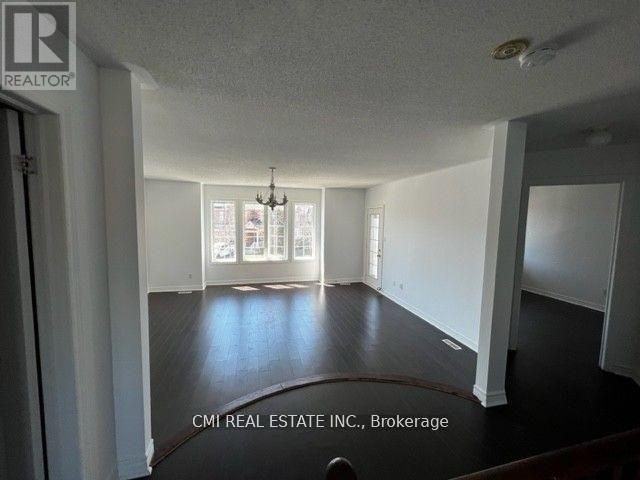 85 Watkins Glen Crescent, Aurora, Ontario  L4G 7P4 - Photo 2 - N13006894