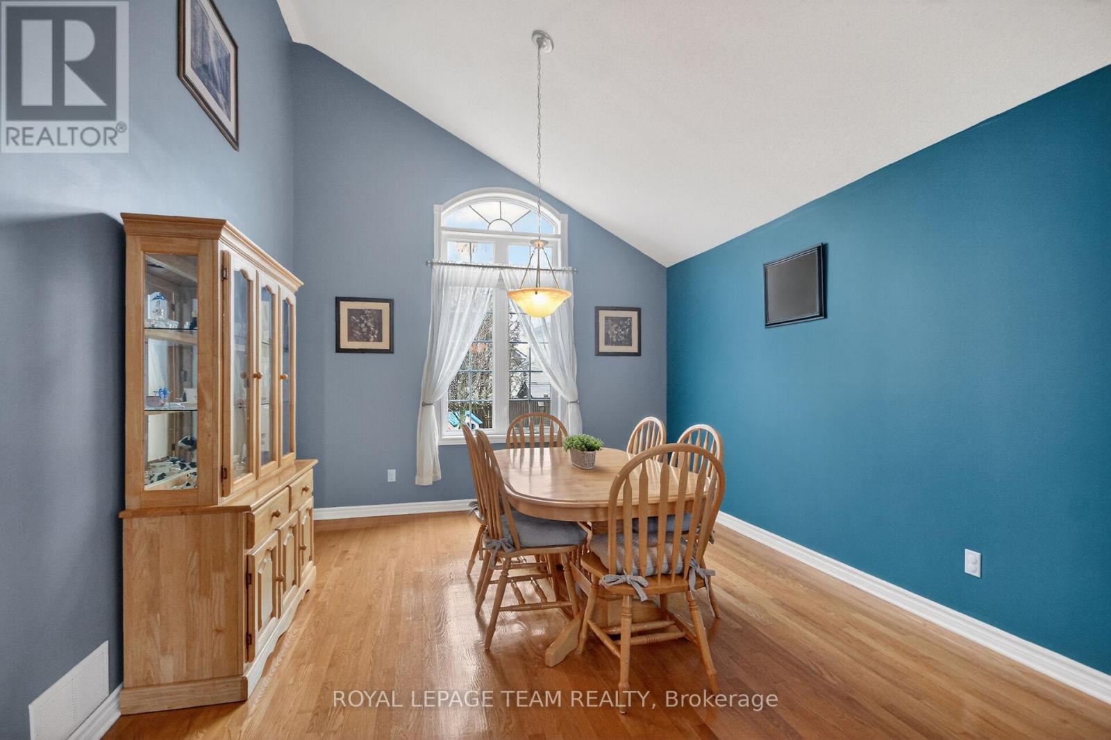 75 Renoir Drive, Russell, Ontario  K0A 1W0 - Photo 18 - X13007256